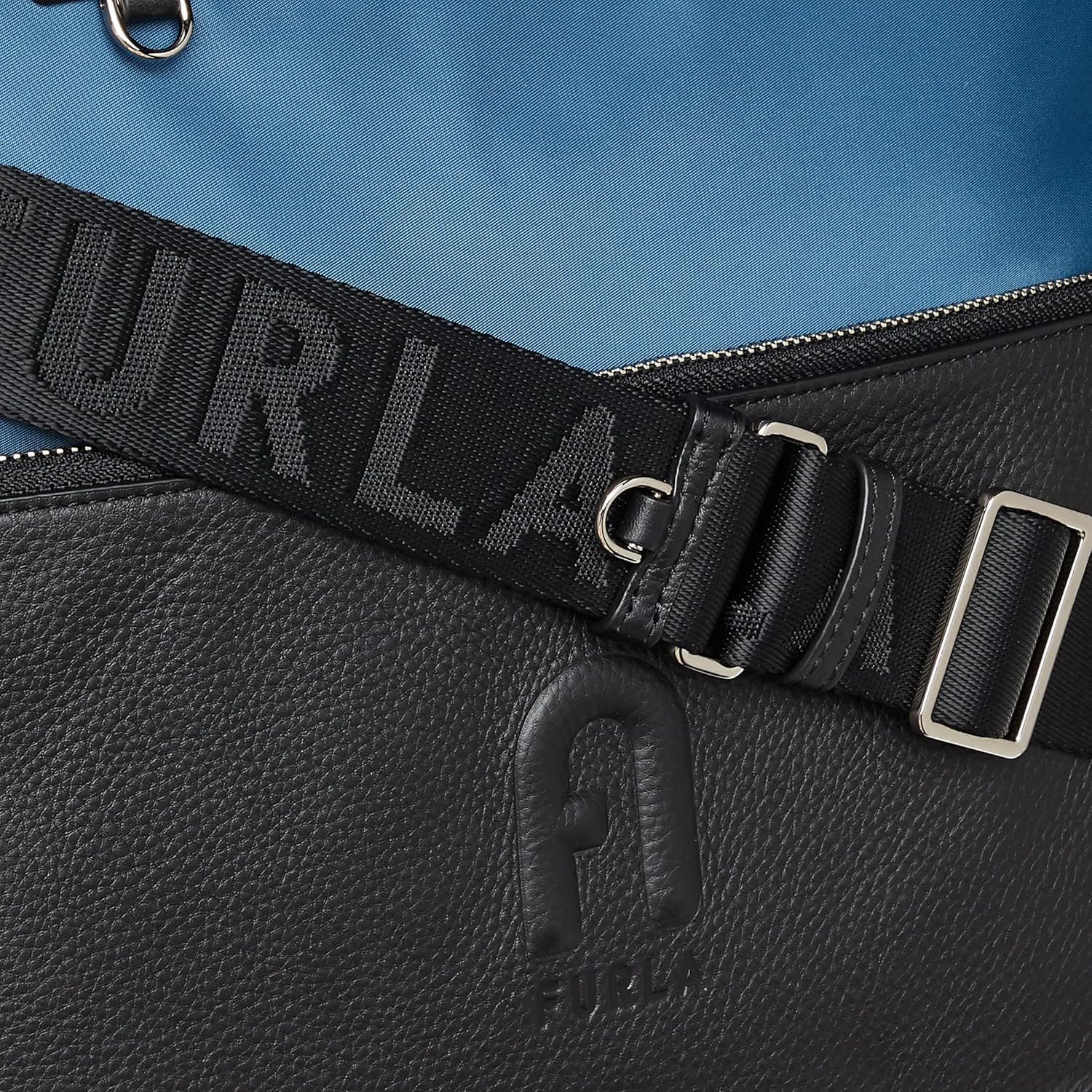 [フルラ] トートバッグ MAN URBAN M TOTE メンズ BLU JAY+NERO (1057-1800S)