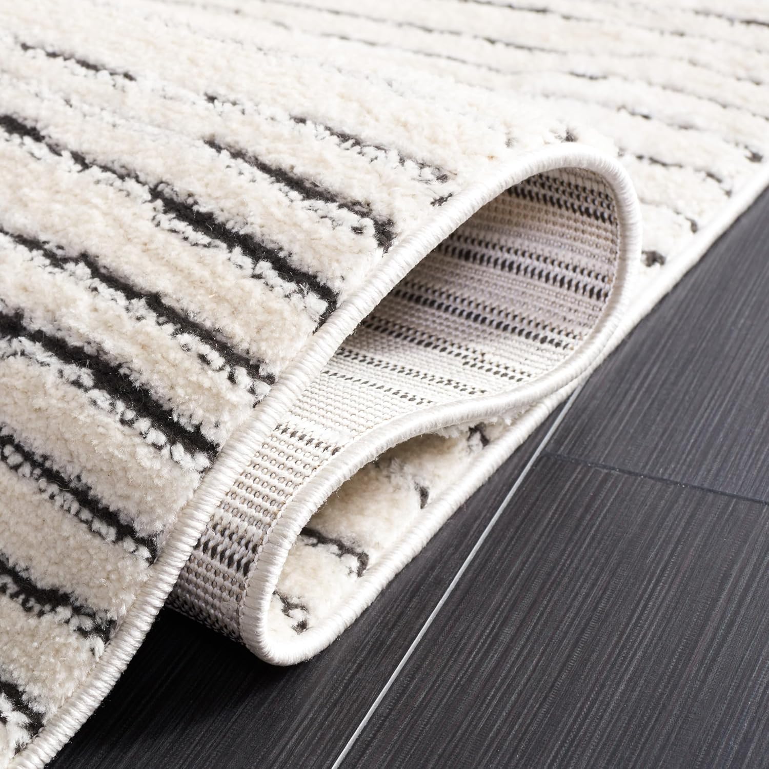 SAFAVIEH Melody Collection Area Rug - 11' x 15', Ivory/Black, Geometric Design, Ideal for High Traffic Areas in Living Room, Bedroom, Dining (MEL118A)