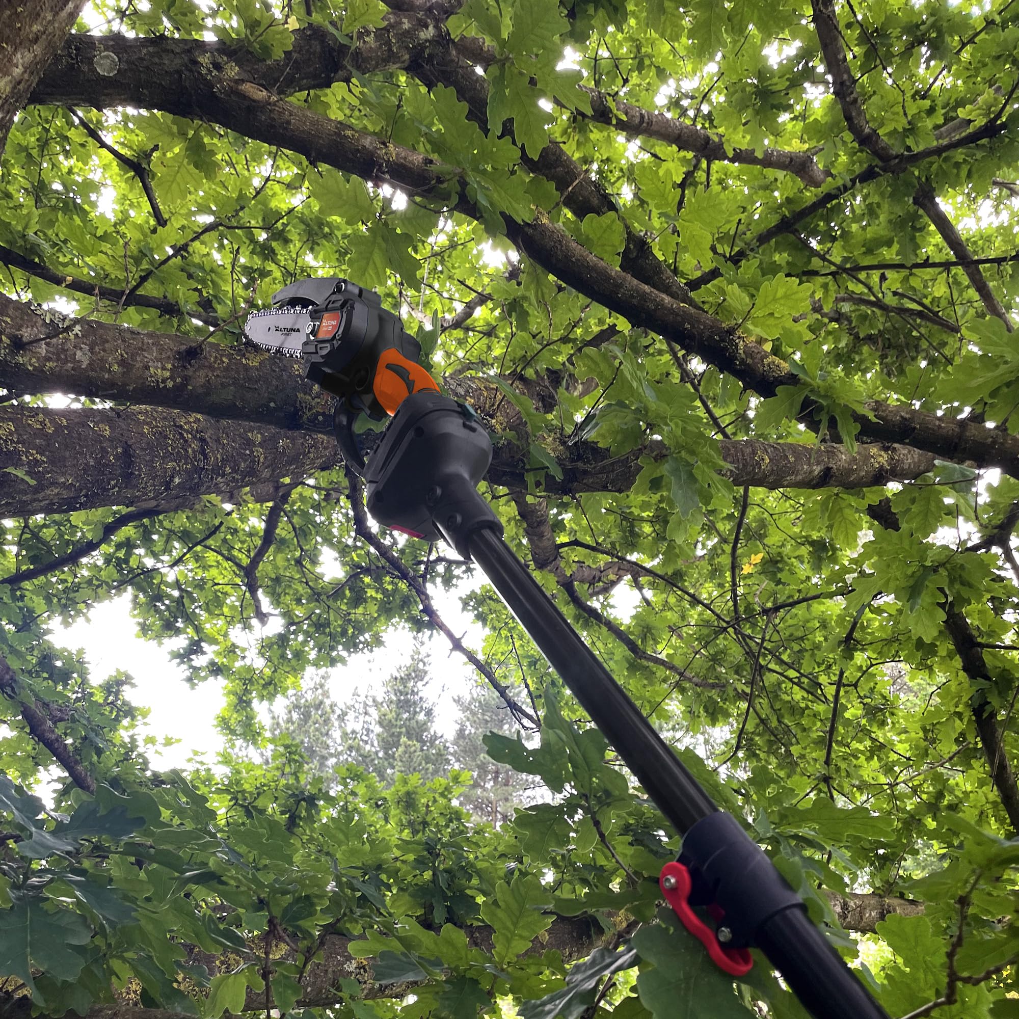 ALTUNA Pértiga Telescópica para Tijeras y Motosierras a Batería Giro 360º | Extensible de 108 a 163 cm, ligera y resistente, ideal para poda en altura de jardines y frutales