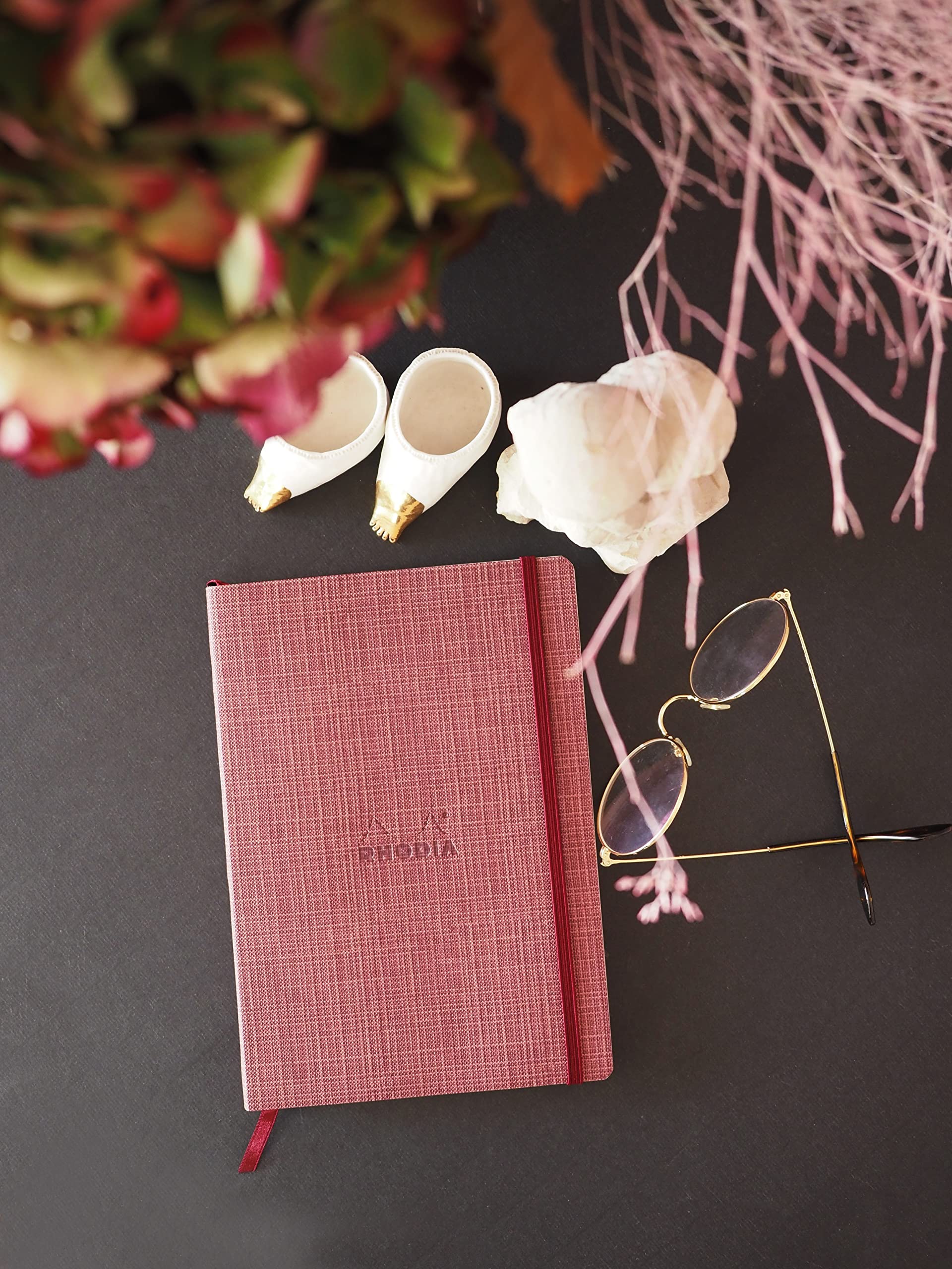 RHODIA 120034C, Softcover notebook, A5 14.8 x 21 cm, Ruled, 160 pages, Faux leather, Bookmark ribbon and elastic closure - Image 2