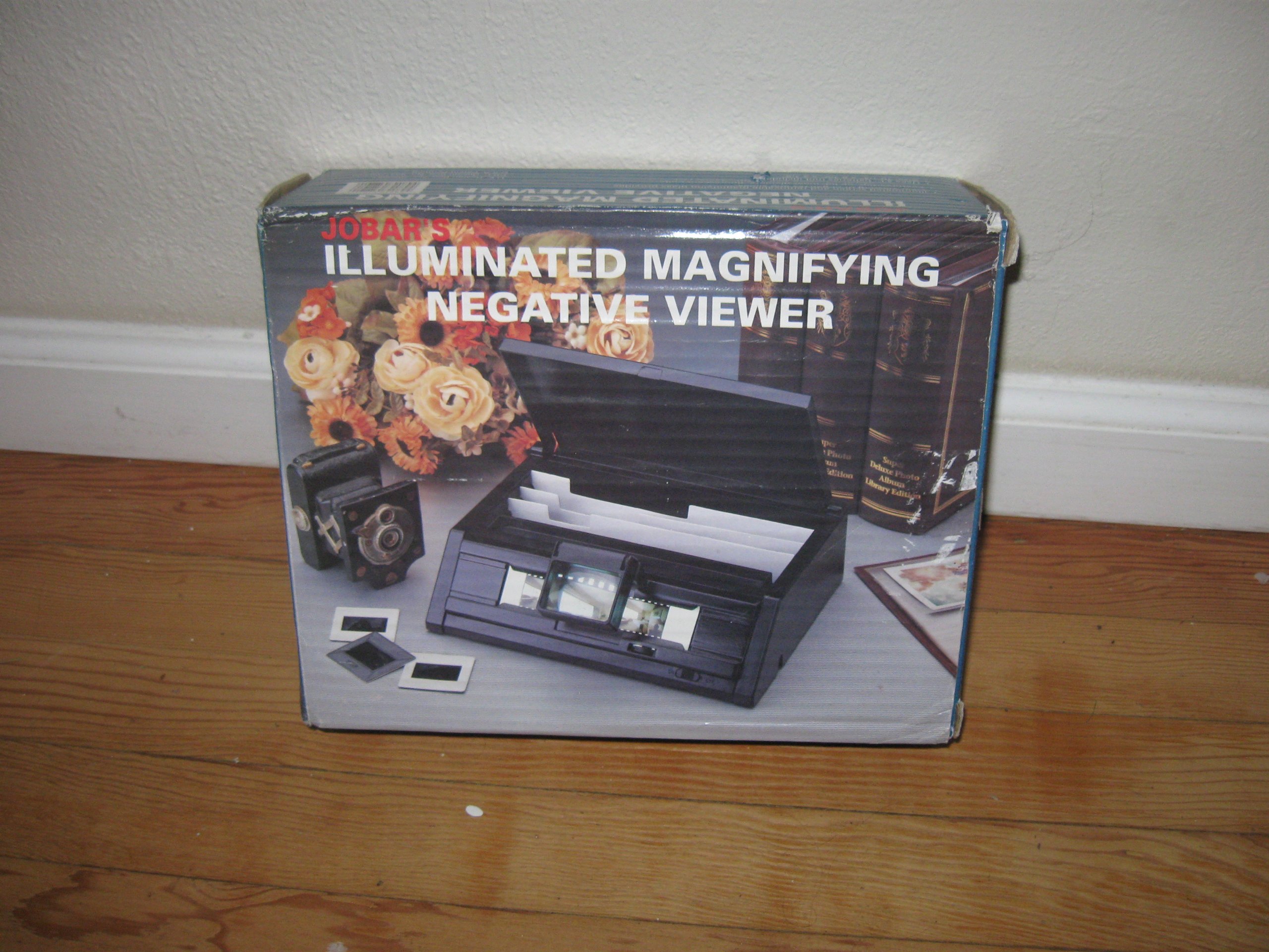 JOBARIlluminated Magnifying Negative & Slide Film Viewer/Organizer