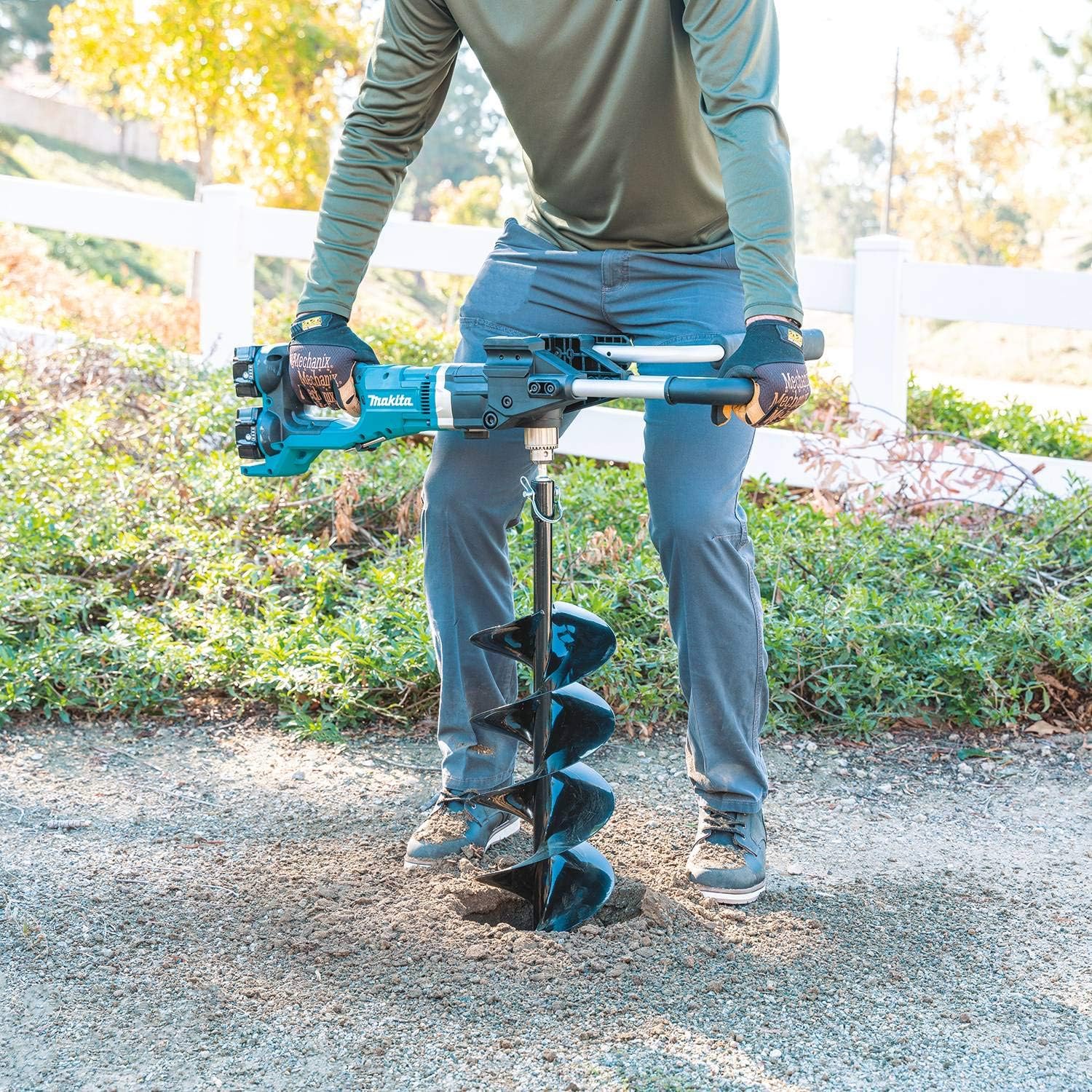 Makita XGD01PT 36V (18V X2) LXT® Brushless Earth Auger Kit (5.0Ah) : Tools & Home Improvement