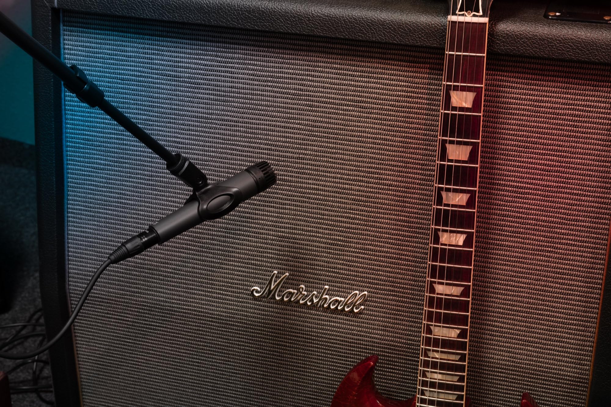 Pronomic VM-57 MkII Microfono Dinamico per Strumenti, ideale per chitarra, snare e toms. Direttività cardioide, adatto ad alti livelli di pressione acustica. Colore nero.