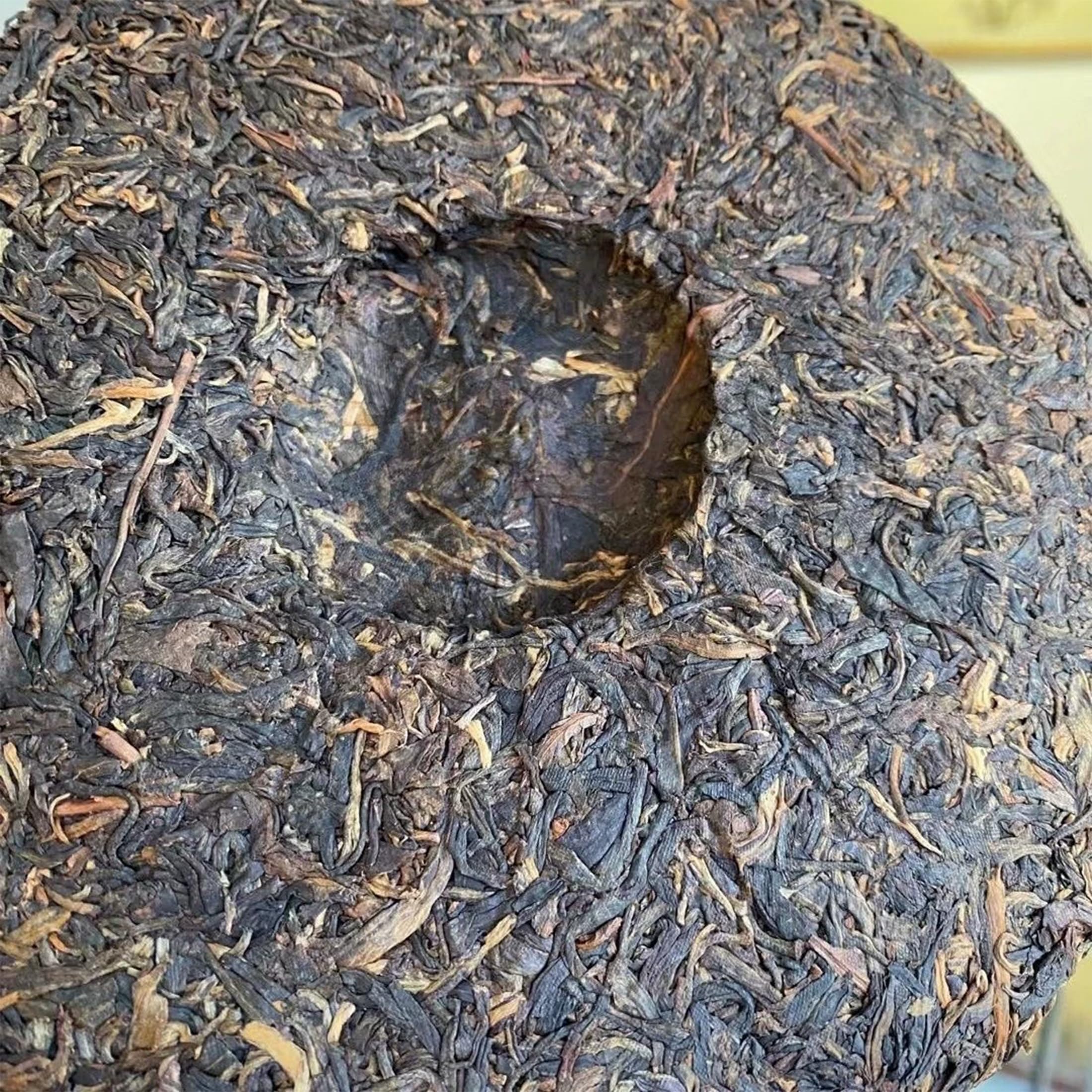 357g (0.787LB) alt pu-erh Tee Sheng puer Yunnan roh puerh Tee Gesundheit Grünes Essen Puer Tee Pu'er Tee Kuchen Grüner Tee Chinesischer Tee Pu er Tee Roher Tee Alte Bäume Pu erh Tee