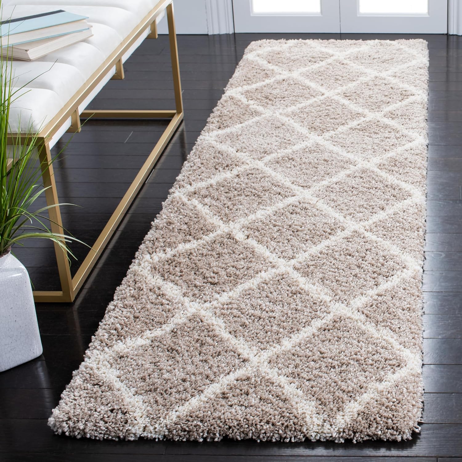 SAFAVIEH Hudson Shag Collection Runner Rug - 2'3" x 8', Beige & Ivory, Modern Trellis Design, Non-Shedding & Easy Care, 2-inch Thick Ideal for High Traffic Areas in Living Room, Bedroom (SGH222B)