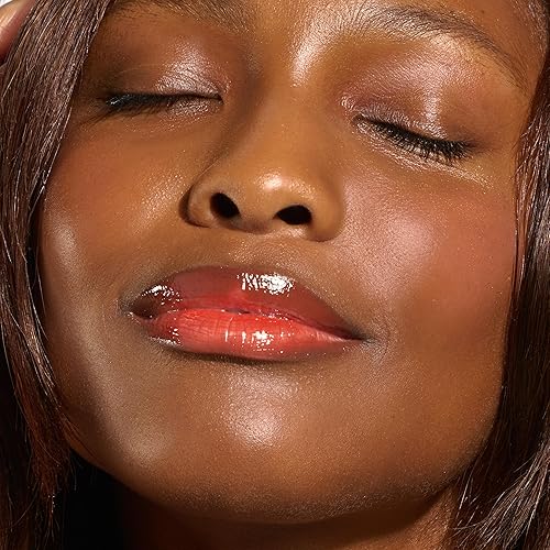 Vista 89 de Clarins Lip Comfort Oil Aceite de labios hidratante, nutritivo e hidratante Acabado transparente y de alto brillo Calma, reconforta y protege