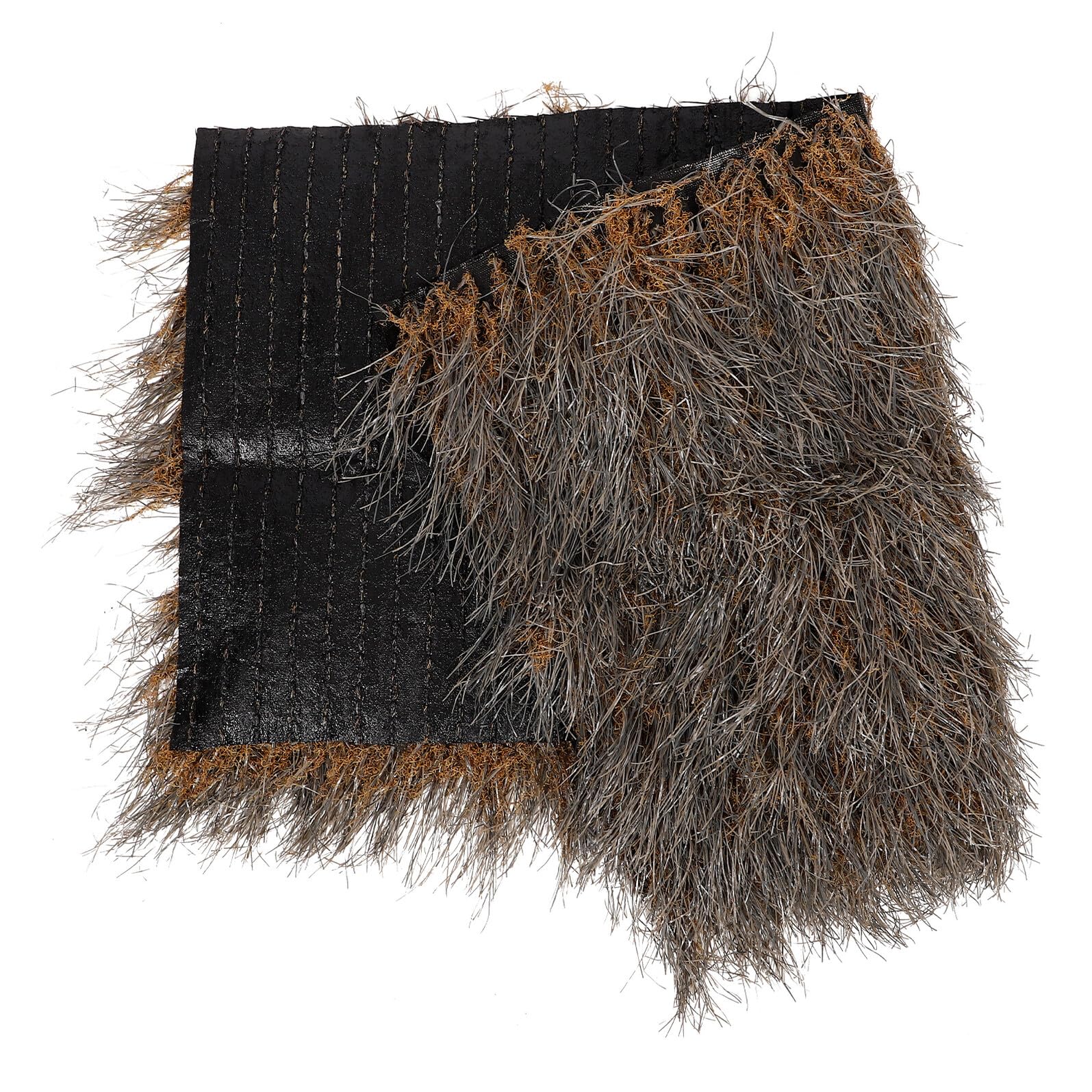 Toit de chaume gris résistant pour rénover une cabane de jardin