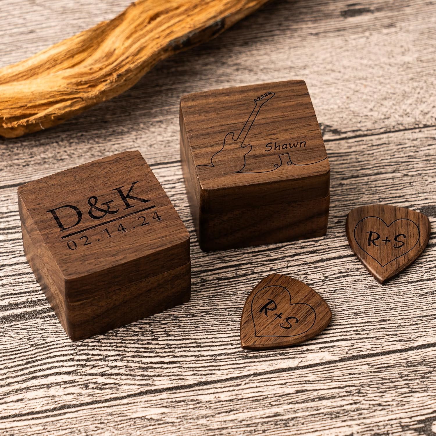 Custom Wooden Guitar Picks Box, Personalized Plectrum Case, Music Gift for Guitarist, Christmas Birthday Present for Men image 2
