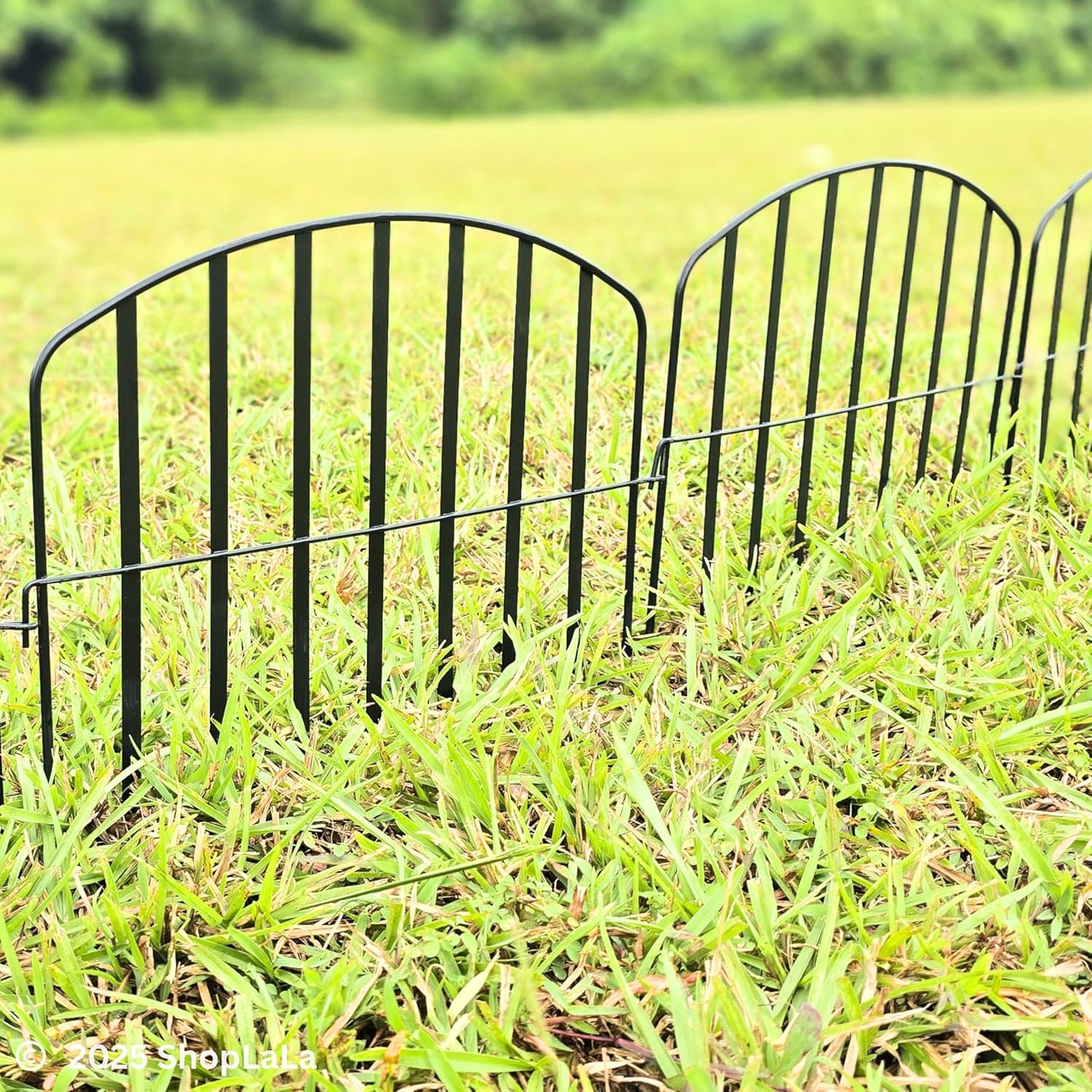 ShopLaLa Decorative Fence (20 Panels) 13in(L) x 16.5in(H) Rustproof Black Metal Wire Fencing Animal Barrier for Dog, Stylish Flower Bed Edging for Landscape Yard Lawn Patio Outdoor Panel Decor Border