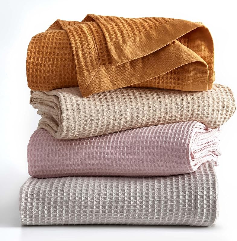 100% Cotton Pink Blanket King Size for Bed - Breathable and Soft, Waffle Weave for Summer Spring, 102x90 Inches (Blush).