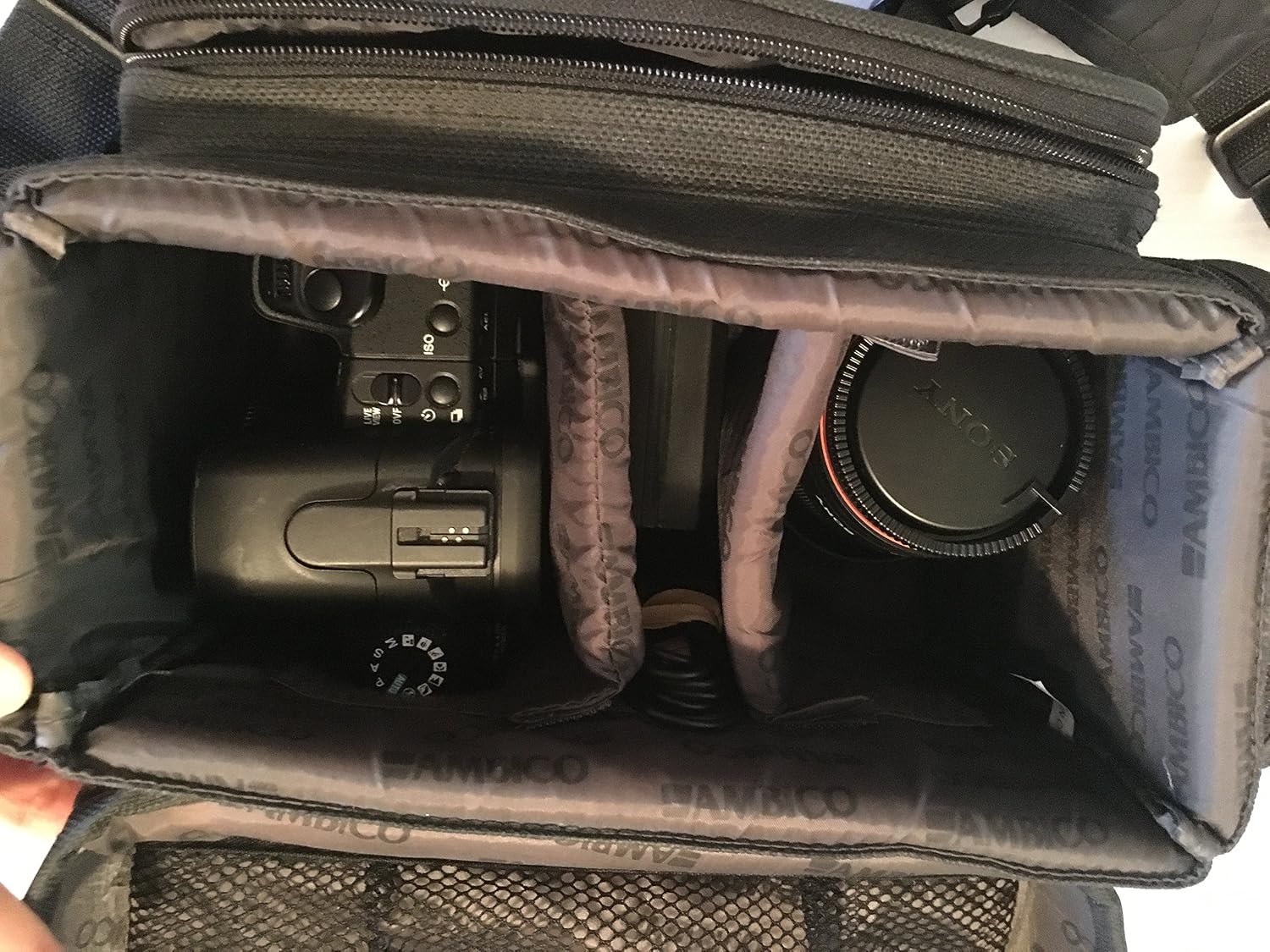 RE) SONY A300K W/ SONY 18-70MM LENS image 4