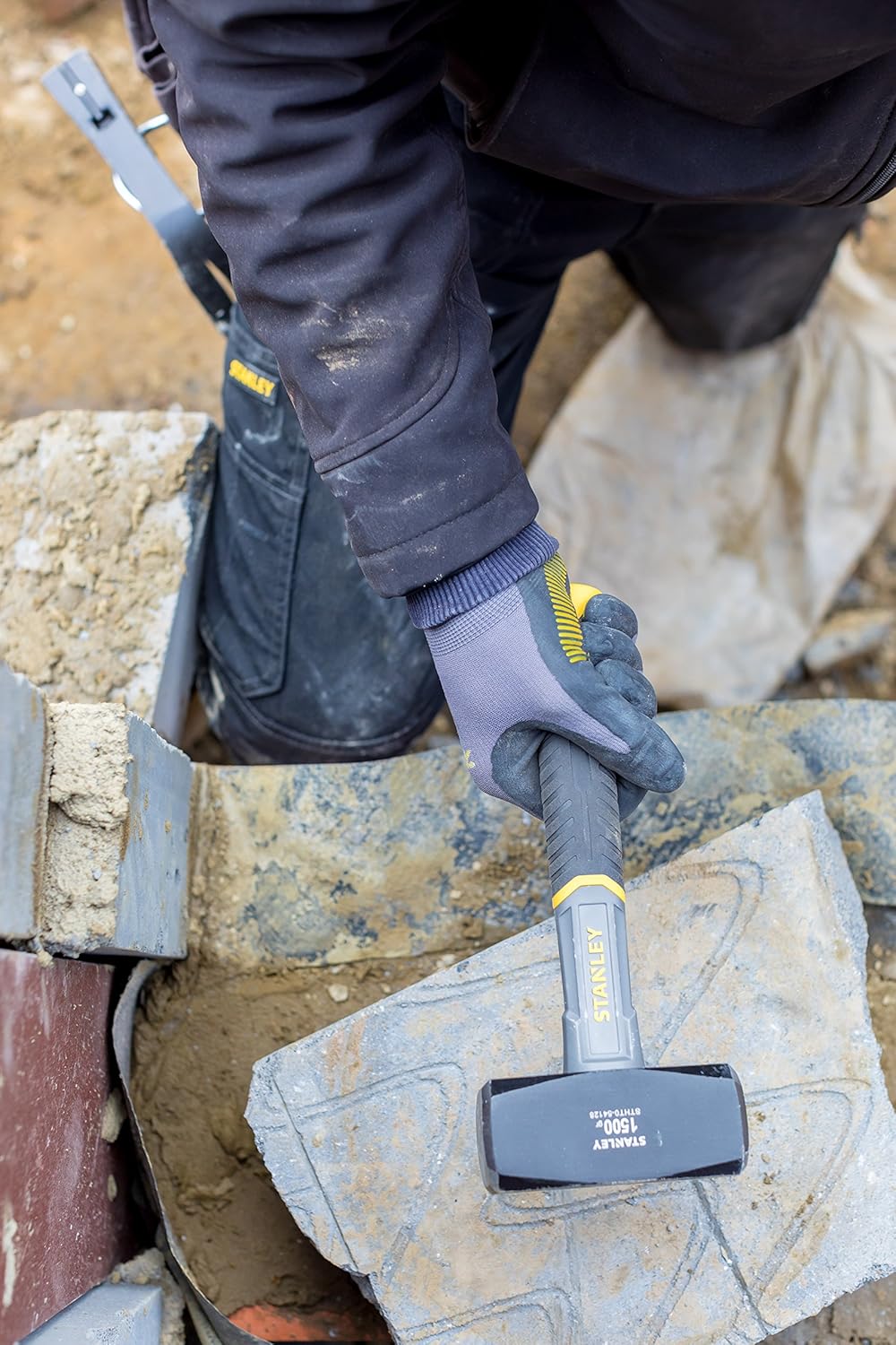 STANLEY STHT0-54128 1500g Fiberglass Club Hammer