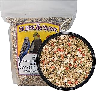 SLEEK & SASSY NUTRITIONAL DIET Garden Small Hookbill No Sunflower Bird Food for Lovebirds, Cockatiels, Quaker Parrots & Small Conures (4 lbs.)