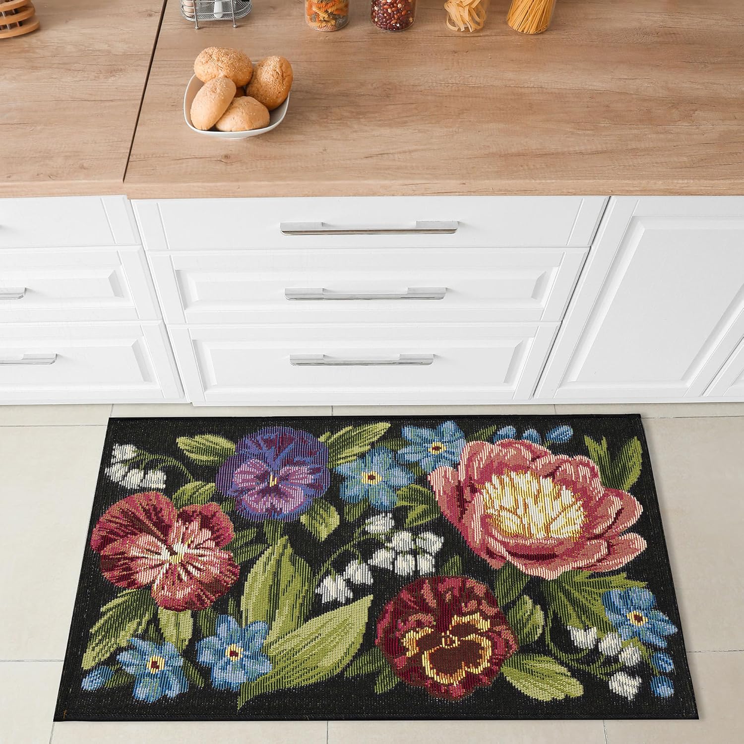 Liora Manne Esencia Machine Washable Non-Slip Low Profile Indoor/Outdoor Mat-Transitional, Garden, Floral, Botanical, Secret Garden Black 2'5" x 3'11"