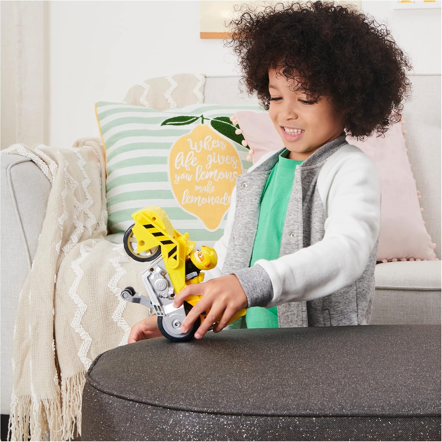 Paw Patrol LA PAT' PATROUILLE - VÉHICULE + FIGURINE MOTO PUPS - Véhicule à Rétro-friction Avec 1 Figurine À Collectionner Pat' Patrouille - - 6059253 - Jouet Enfant 3 Ans et + - Modèle Aléatoire