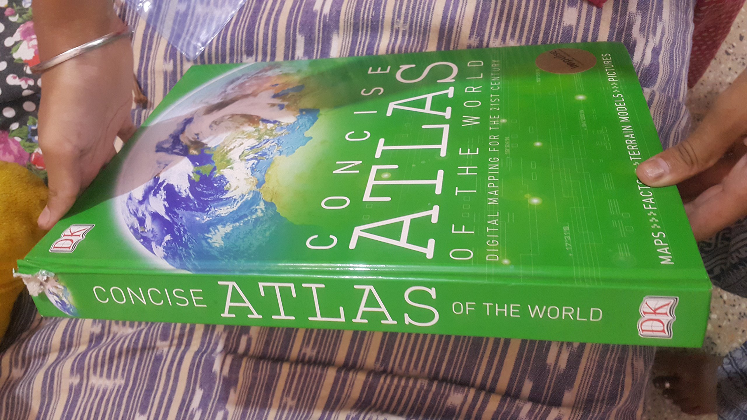 Concise Atlas of the World: Digital Mapping for the 21st Century: Maps - Facts - Terrain Models - Pictures