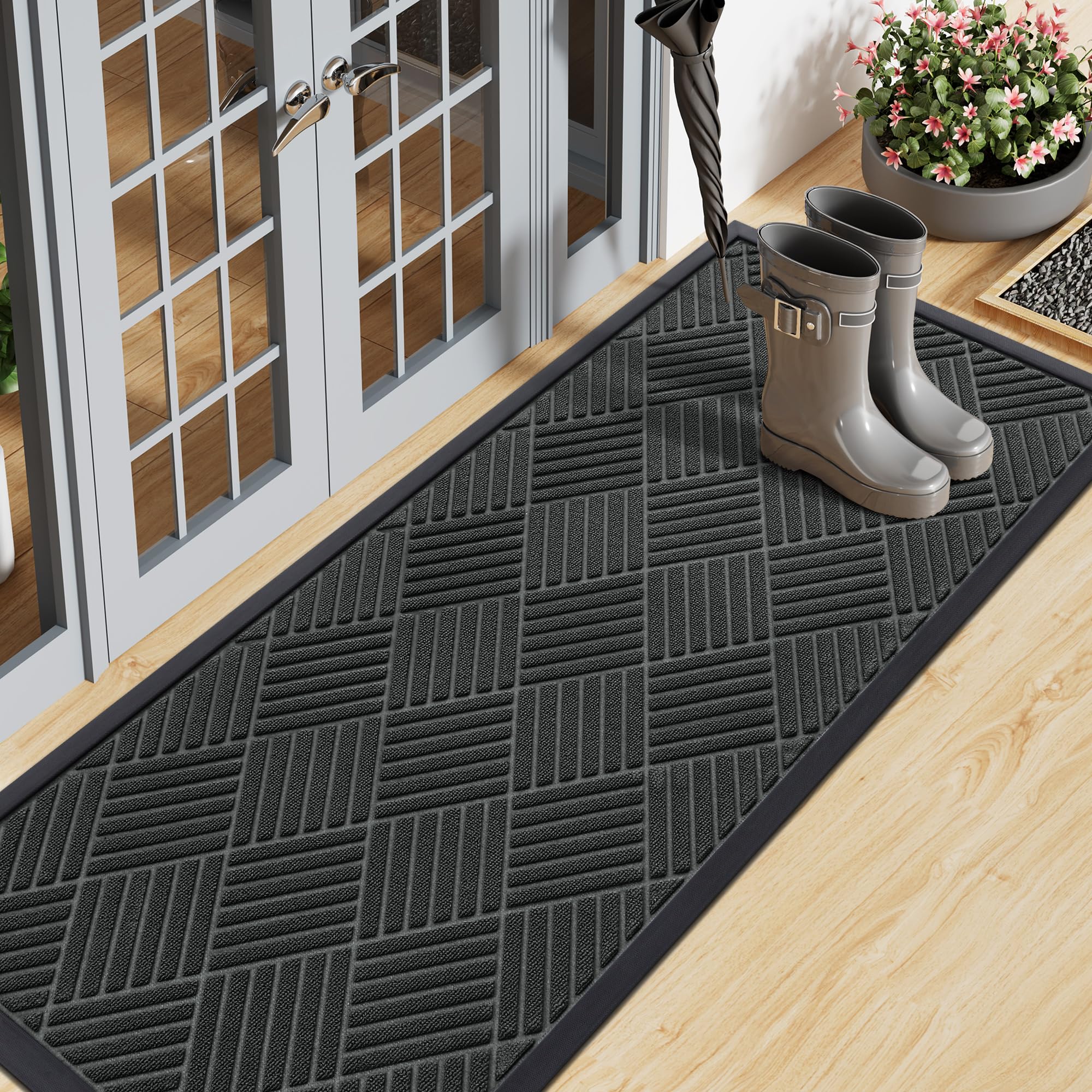 Smiry Front Door Mat Outside Entrance, Heavy Duty Outdoor Indoor Natural Rubber Doormat, Non Slip, Trap Dirt and Moisture, Easy Clean, Low Profile Patio Porch Entryway Mat, 47x17, Black