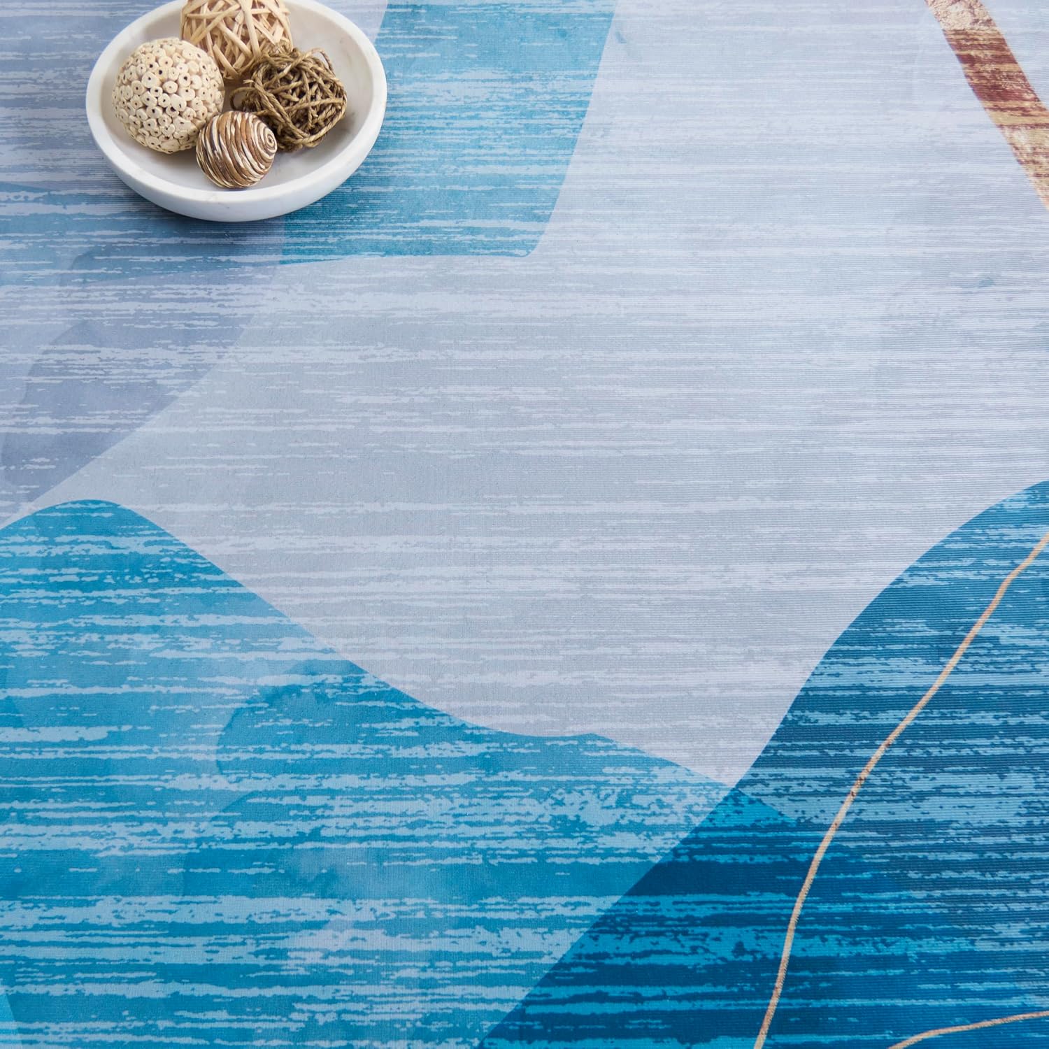 SAFAVIEH Washable Rug Tacoma Collection - 5' x 8' Oval, Blue & Gold, Slip Resistant & Easy to Clean, Ideal for Living Room, Bedroom, Foyer, Dining Space (TAC836M)