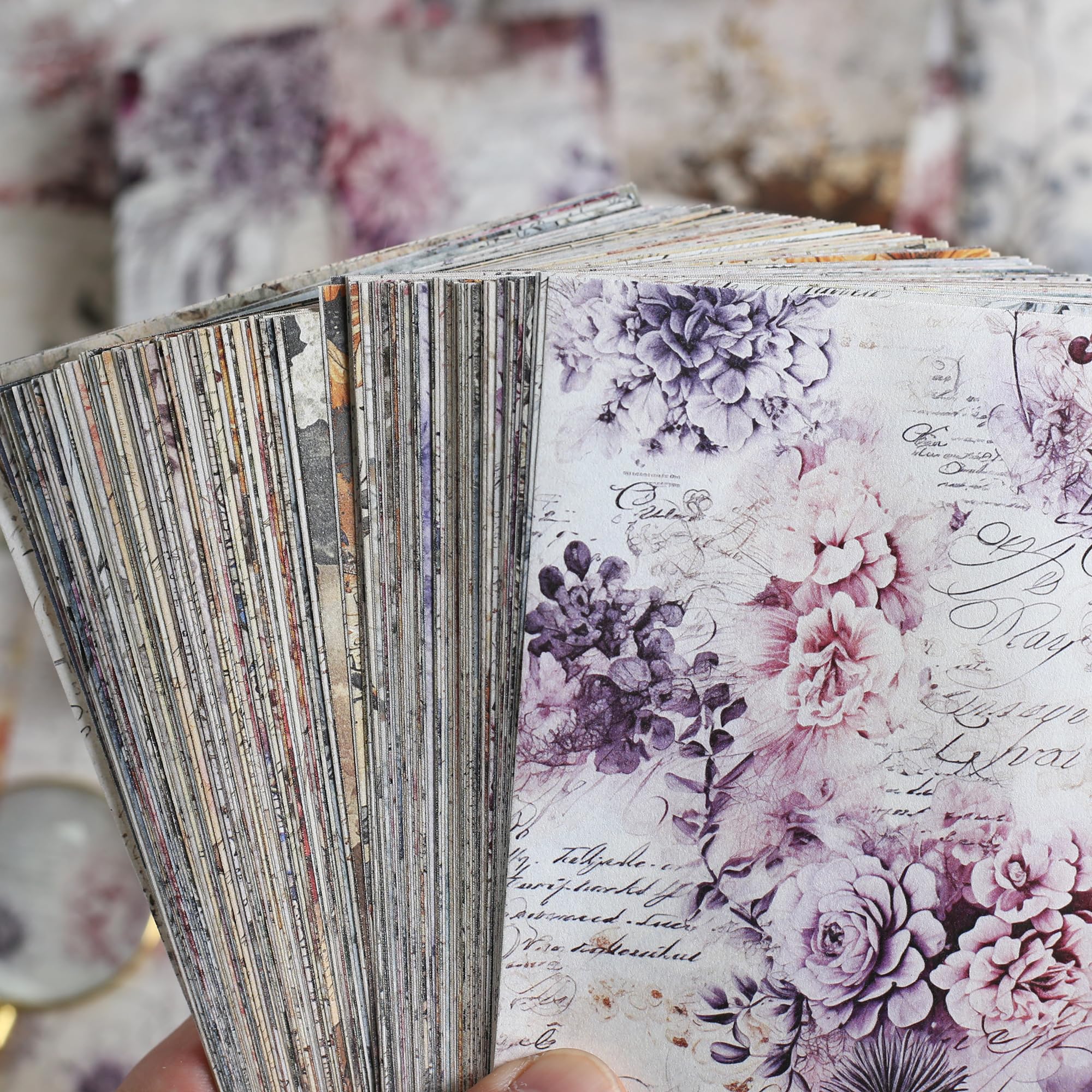 Vintage Flower Scrapbook Paper - 160 Sheets -6 Vintage Flower Scrapbook Paper - 160 Sheets -6