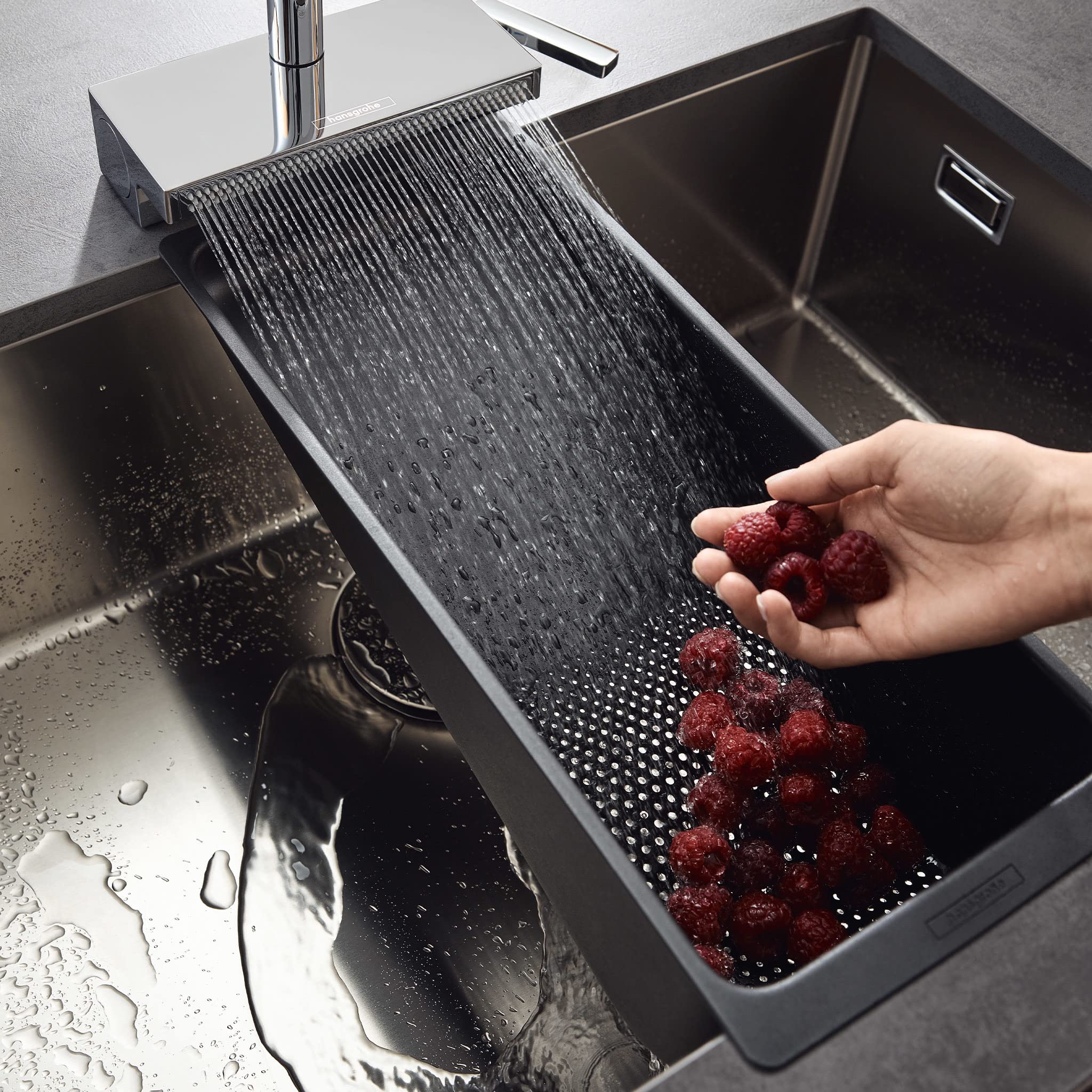 Over The Sink Vergiet Zeef Mand, 304 Roestvrij Staal Uitbreidbare Rechthoekige Vergiet voor het Uitlekken van Pasta, Fruit en Groenten Over The Sink Vergiet Zeef Mand, 304 Roestvrij Staal Uitbreidbare Rechthoekige Vergiet voor het Uitlekken van Pasta, Fruit en Groenten