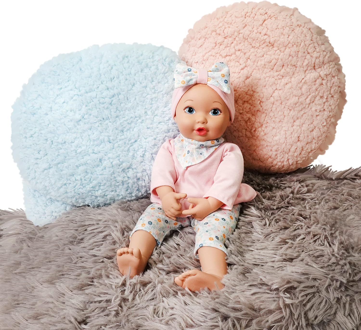 Madame Alexander 13" Hugs and Giggles Doll, Light Skin Tone