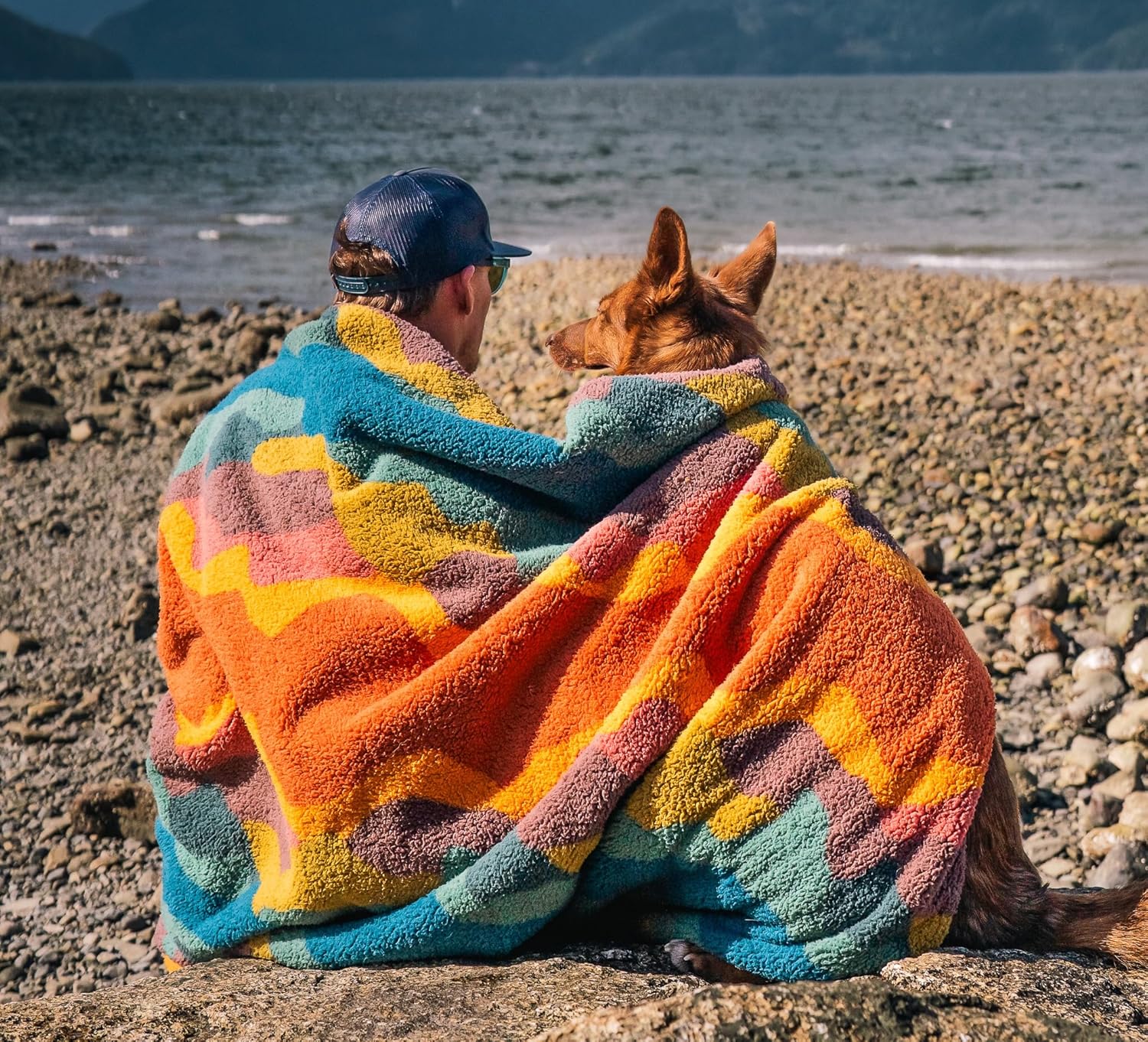 Wilderdog Sherpa Fleece Waterproof Dog Blanket - 50" x 40" - Canyon
