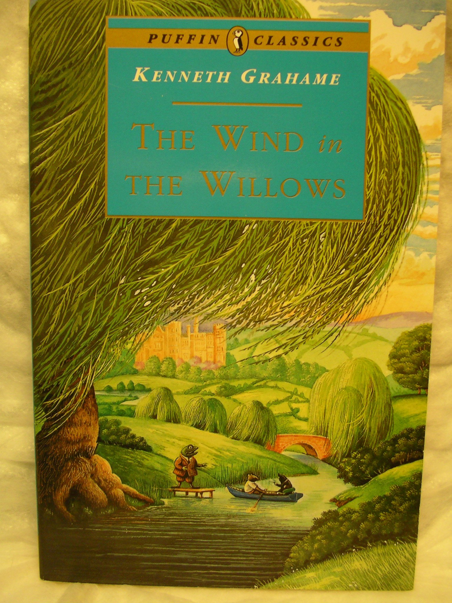 The Wind in the Willows (Puffin Classics)