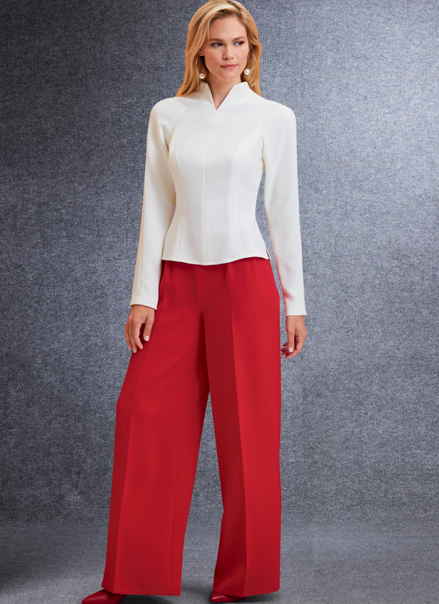 Vogue Patterns V1741E5 Vêtements de sport pour femme, blanc
