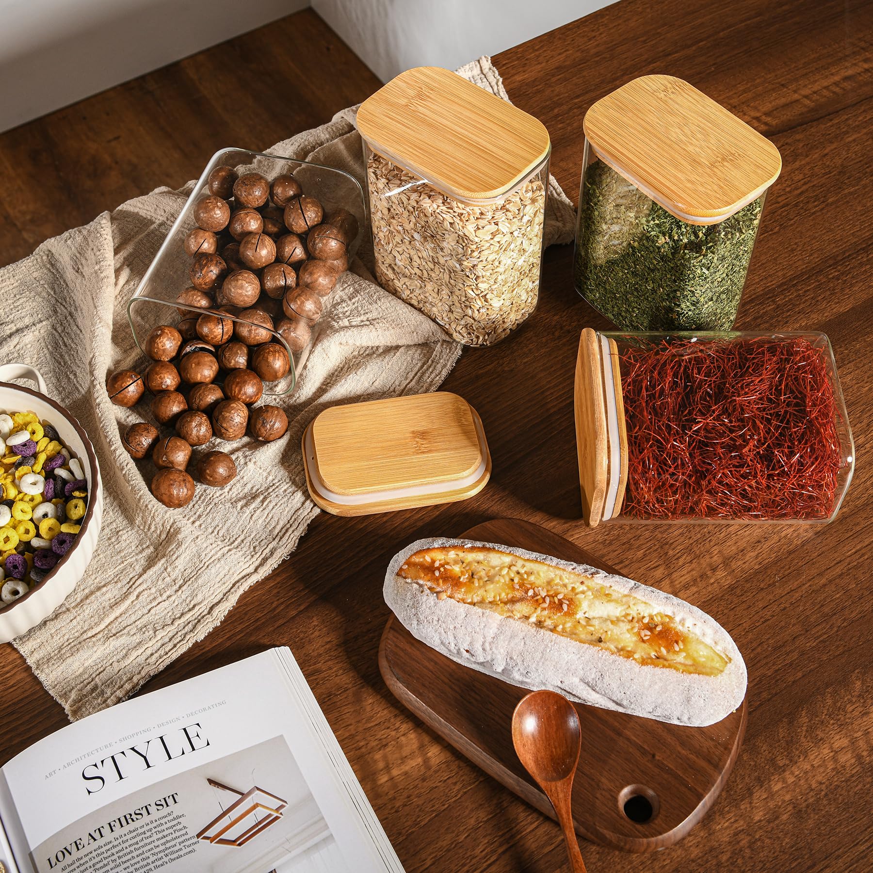 D2scrma Contenitori ermetici rettangolari in vetro con coperchi in bambù (set di 6), barattoli quadrati per alimenti, organizer per dispensa per cereali, noci, snack e chicchi di caffè (con etichetta