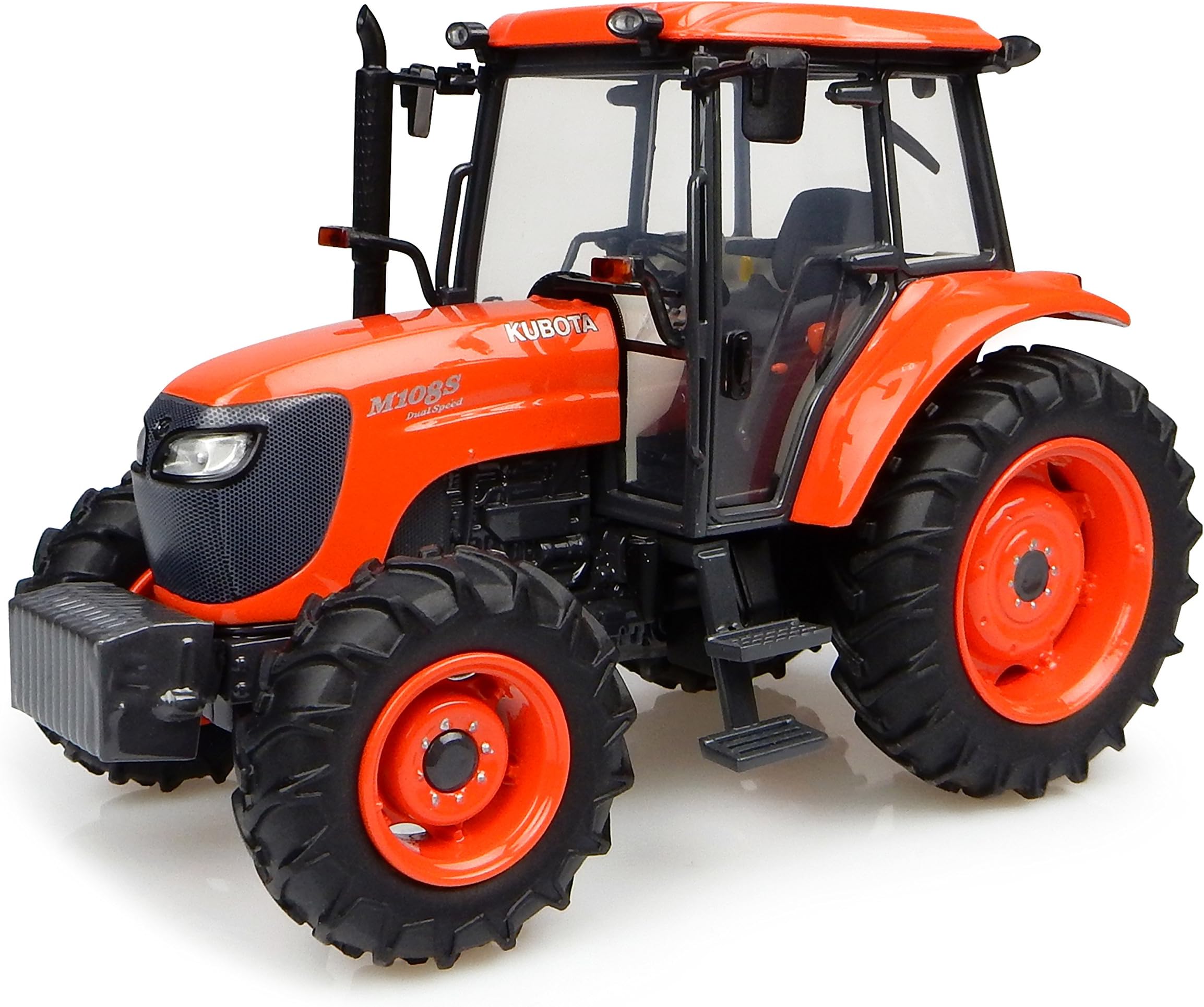 KUBOTA M108S Tractor