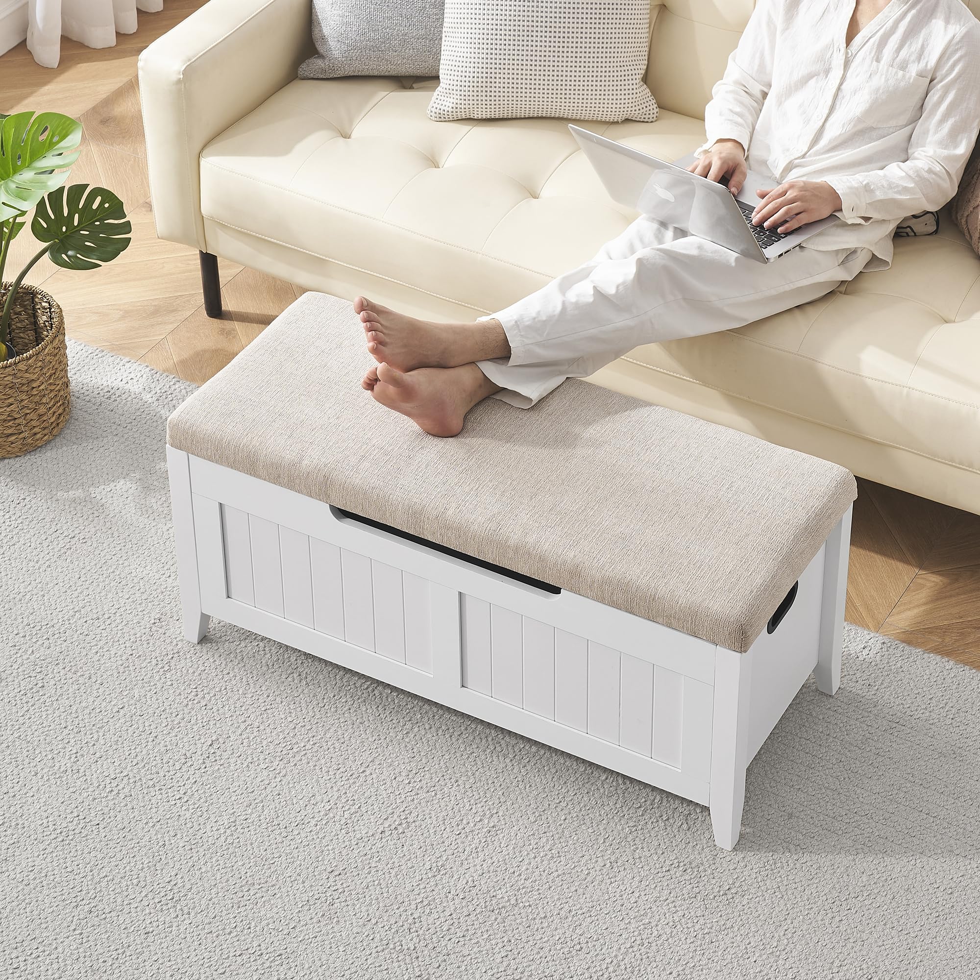 Schuhbank, Sitzbank mit Stauraum und Klappdeckel, Aufbewahrungsschrank,2 Sicherheits-Scharniere,Sitzkissen,Holztruhe, vielseitig nutzbar für Flur, Schlafzimmer & Wohnzimmer, Farbe: Weiß 100x40x46 cm