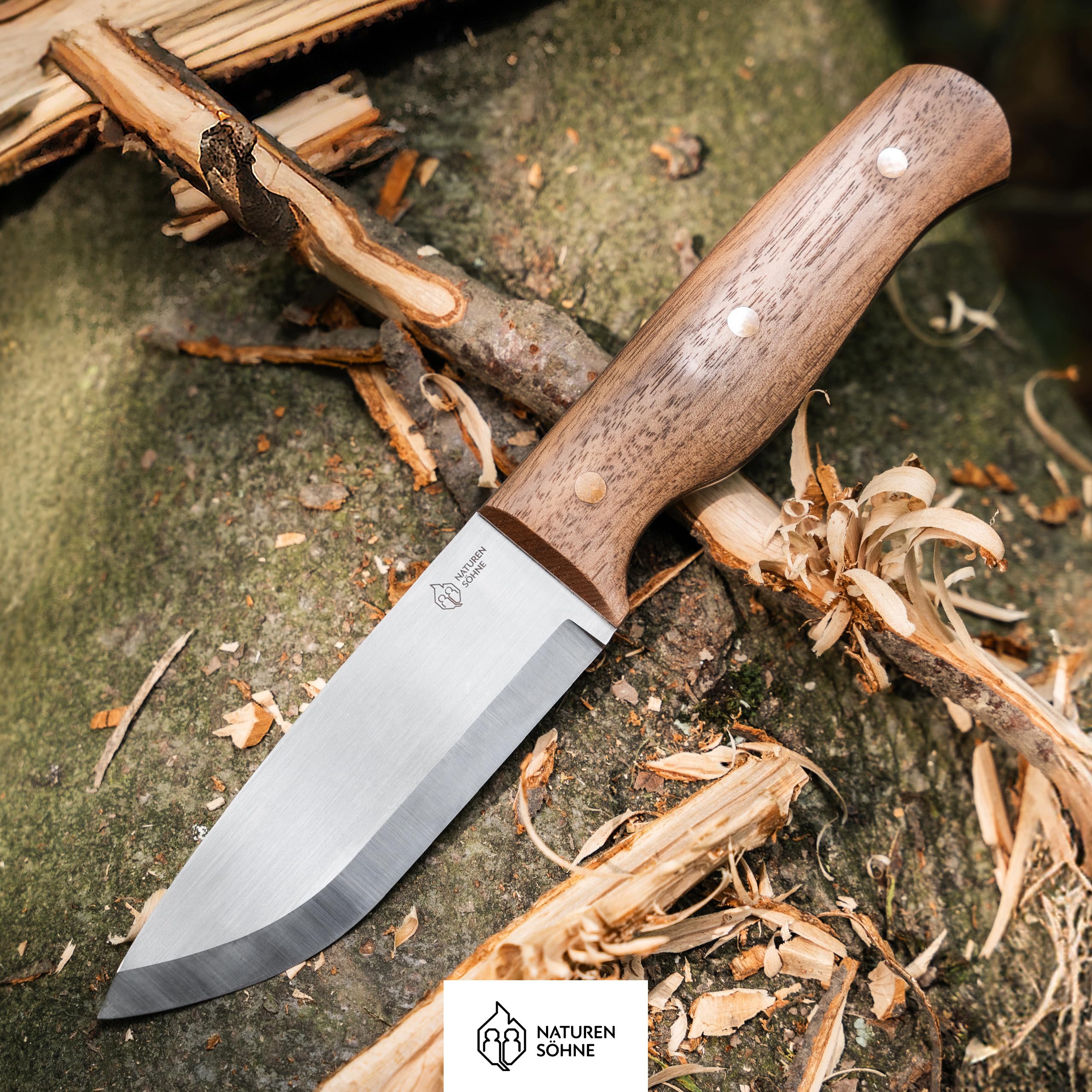 NATURENSÖHNE® MK. III - Jagdmesser mit 11,2 cm Scandi Klinge feststehend - Fulltang Bushcraft-Messer mit Walnuss Holzgriff - Outdoormesser mit Leder-Scheide - Fahrtenmesser klassisch für Pfadfinder