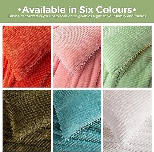 Miniatura 6 de Juego de edredón bohemio de gran tamaño Cal King, 3 piezas con flecos de bola verde, juego de edredón reversible de terciopelo a rayas verde pálido,