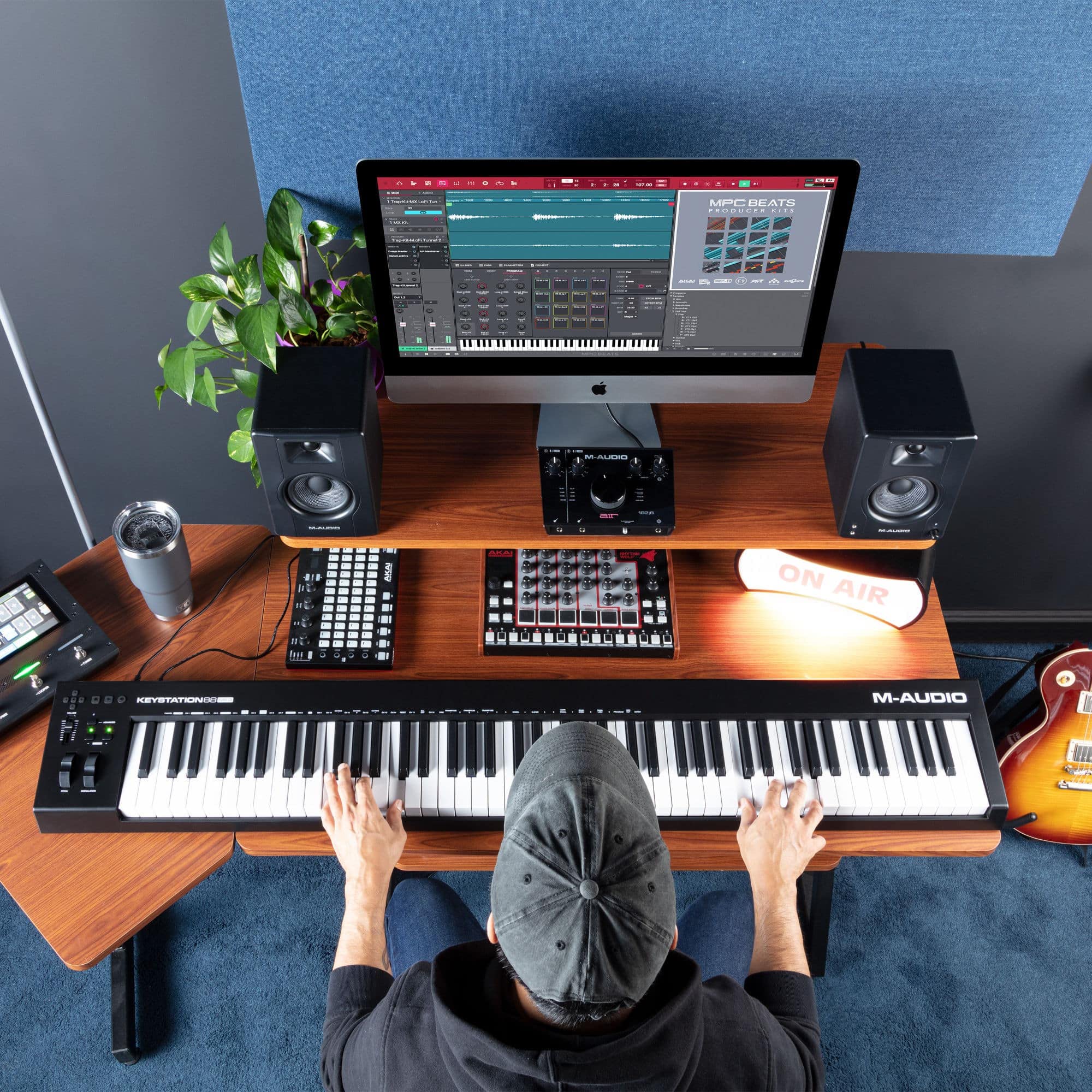 Amazon | M-Audio 88鍵USB MIDIセミウェイト・キーボード 
