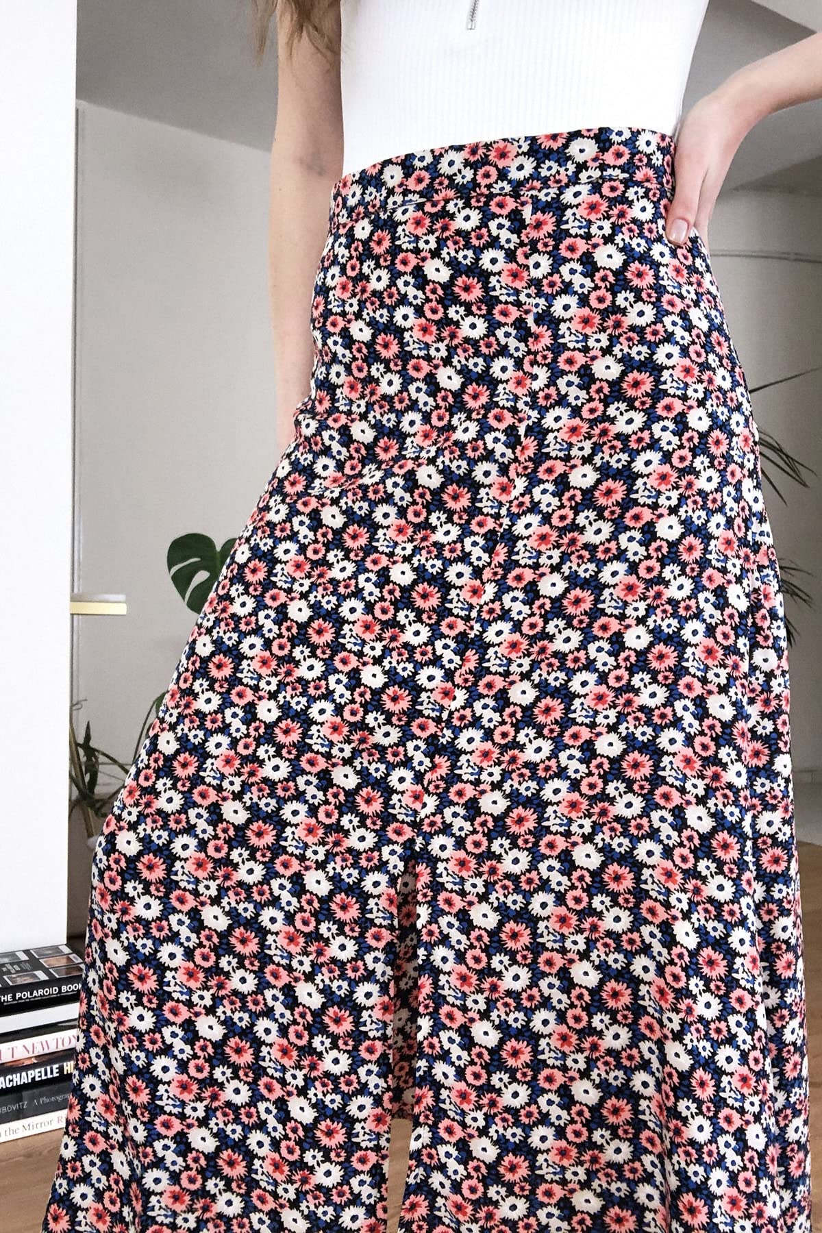 Trendyol Women's Black floral Patterned teardinner Skirt, 40