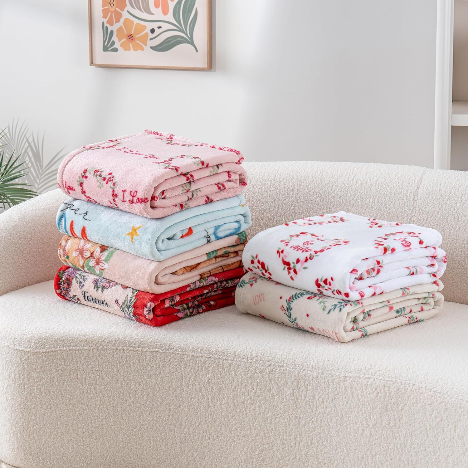 Berkshire Velvetloft® Plush Throw Blanket – Ultra Soft & Cozy Gift for Mom, Women & Loved Ones, Perfect for Mother’s Day, Valentine’s, Birthday, and Everyday Use, Boquet Hearts Red, 50''× 60'' - Image 6