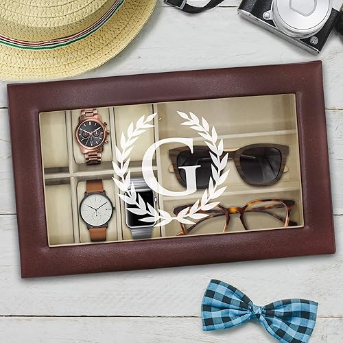 Miniatura 5 de The Wedding Party Store Caja personalizada para relojes y lentes de sol, estuche organizador de relojes y lentes grabado personalizado (marrón)
