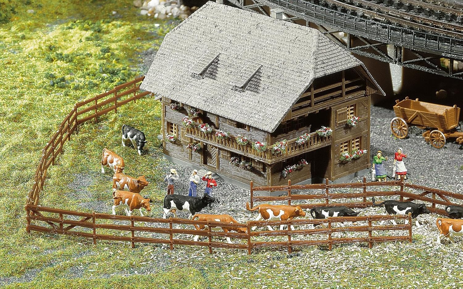 Faller 272402 Bonanza Fence 93.2cm N Scale Scenery and Accessories