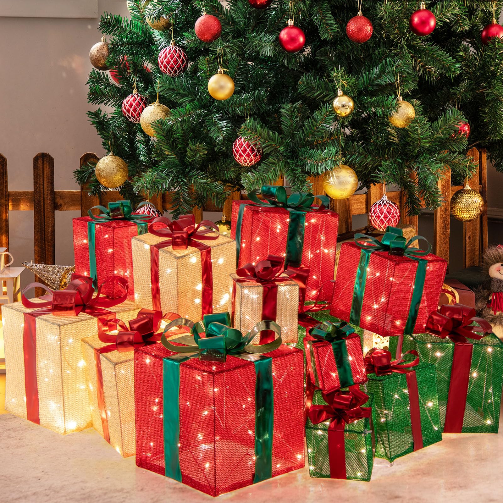 COSTWAY 170 cm große LED Geschenkboxen, 15 gestapelte Weihnacht Dekoboxen mit 450 warmweißen Lichtern, Metallsockel, beleuchtete Weihnachtenbox, Weihnachtsdeko für außen und innen