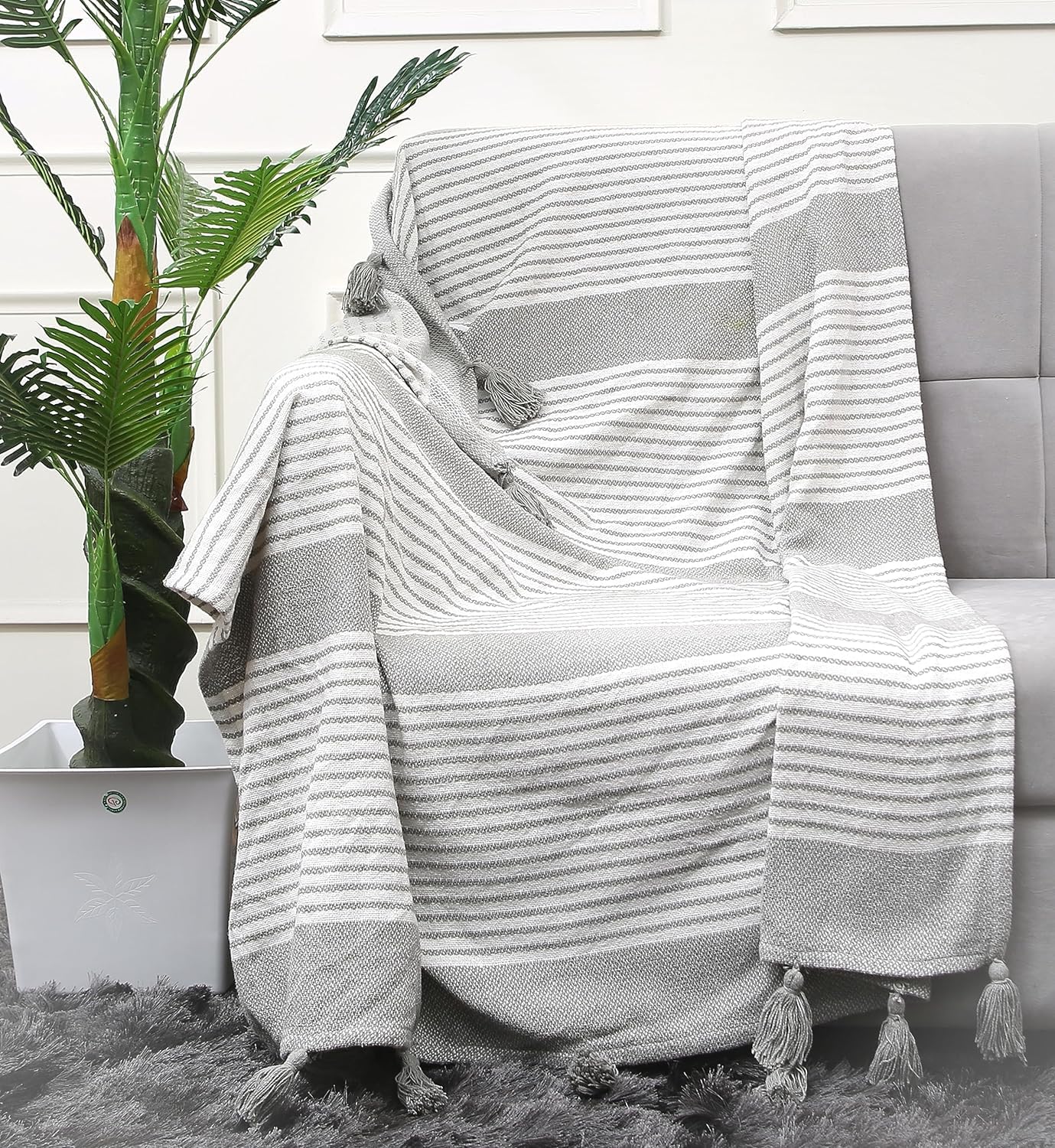 THE HOME TALK Angelina Throw Blanket - Hand Made - Cotton Blankets for Chair, Sofa, Bed, Accent Chair & Home Decorations - Warm Cover - Decorative Furnishings