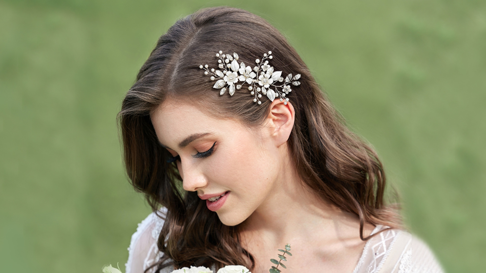 Silver Bridal Hair Comb Handmade Crystals Pearls Leaves Wedding Accessory Aletta Pearl & Crystal Bridal Hair Comb – Silver & Gold  main image 3