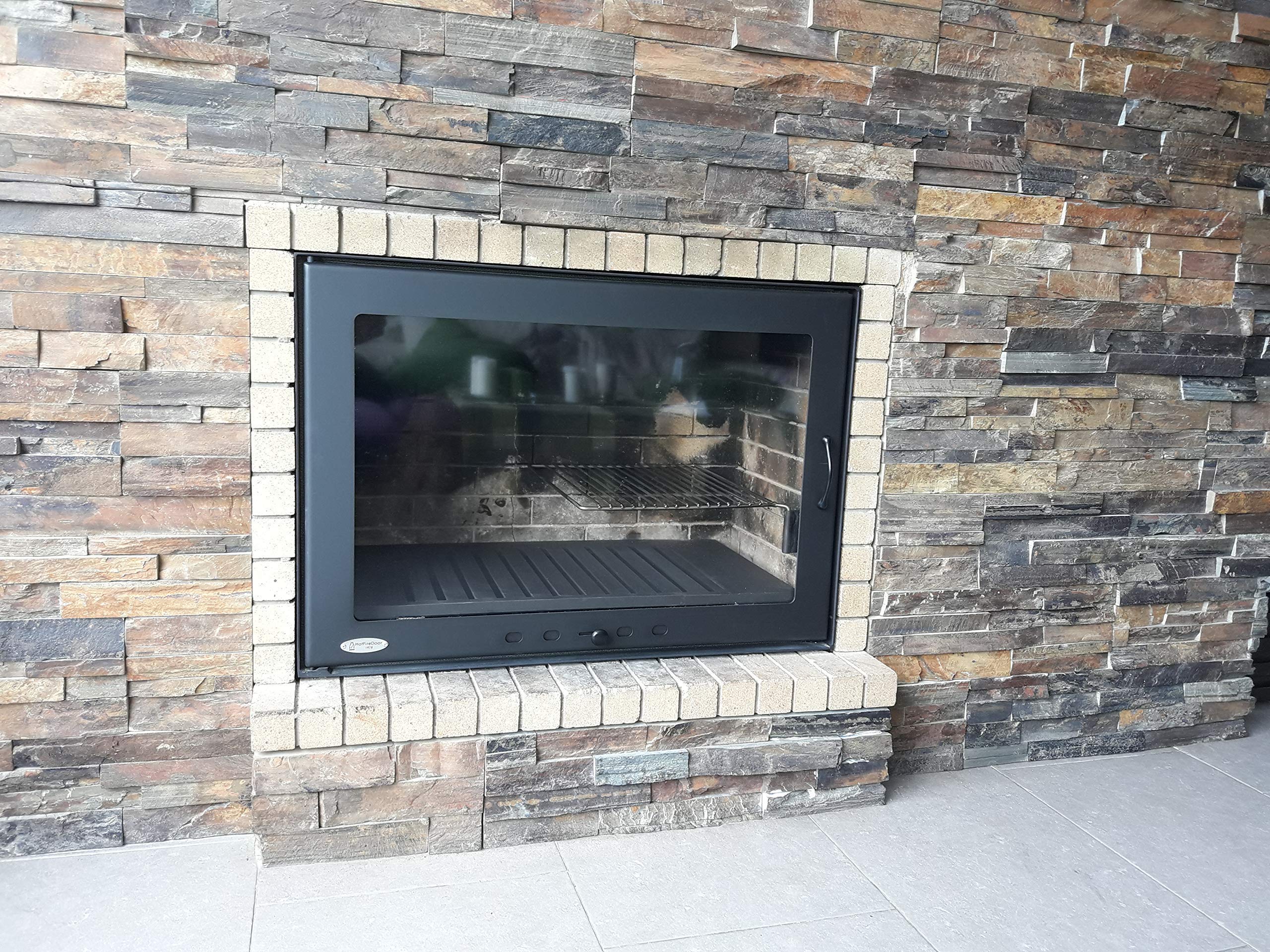 Puerta A MEDIDA Chimenea Leña, Cristal Vitroceramico, Regulador Entrada de Aire, +Eficiencia de Temperatura y Seguridad de la Combustion del Fuego. Tamaño y Posición del Tirador A Elegir