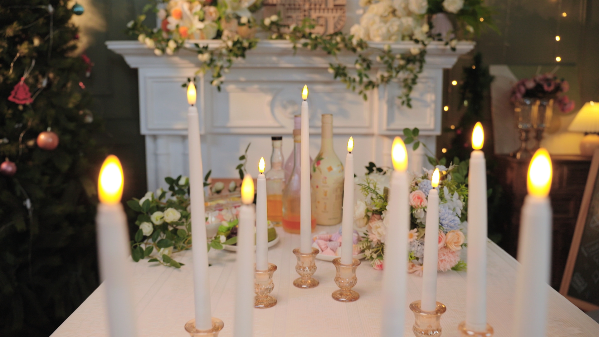 Image of Baquler 36 Pcs 8.5 Inch Flameless Taper Candles Battery Operated Taper Candles Bulk LED Flickering White Candlesticks for Wedding Church Table Centerpiece Halloween Christmas Party Decor