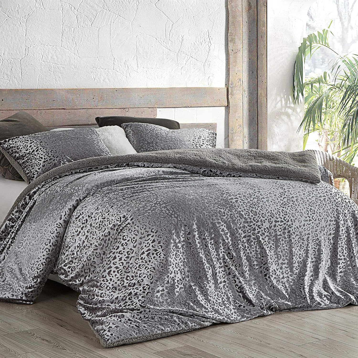 DormCo Primal Leopard - Coma Inducer Twin XL Comforter Set - Silver Black