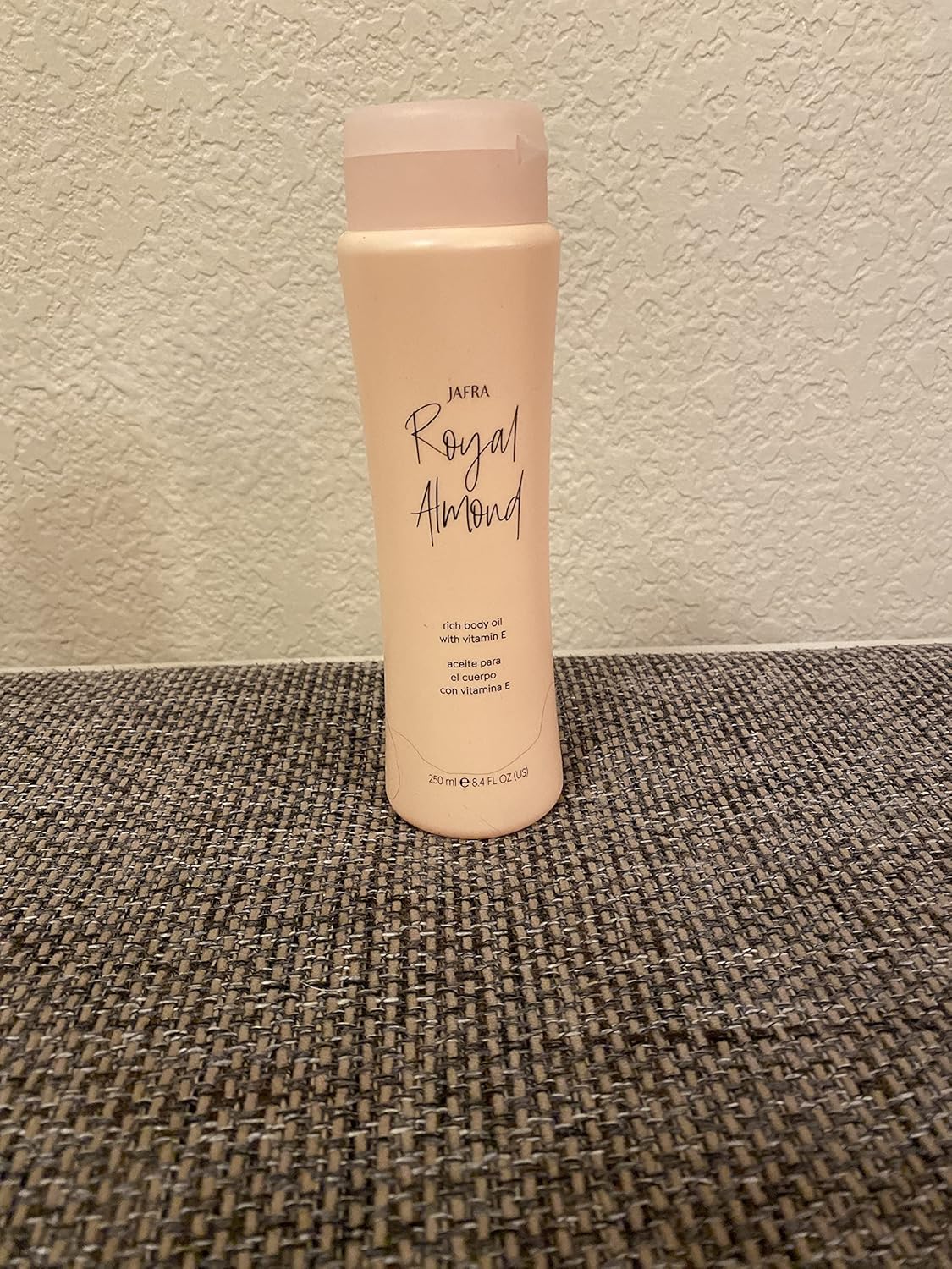 Jafra Royal Almond Body Oil Belleza