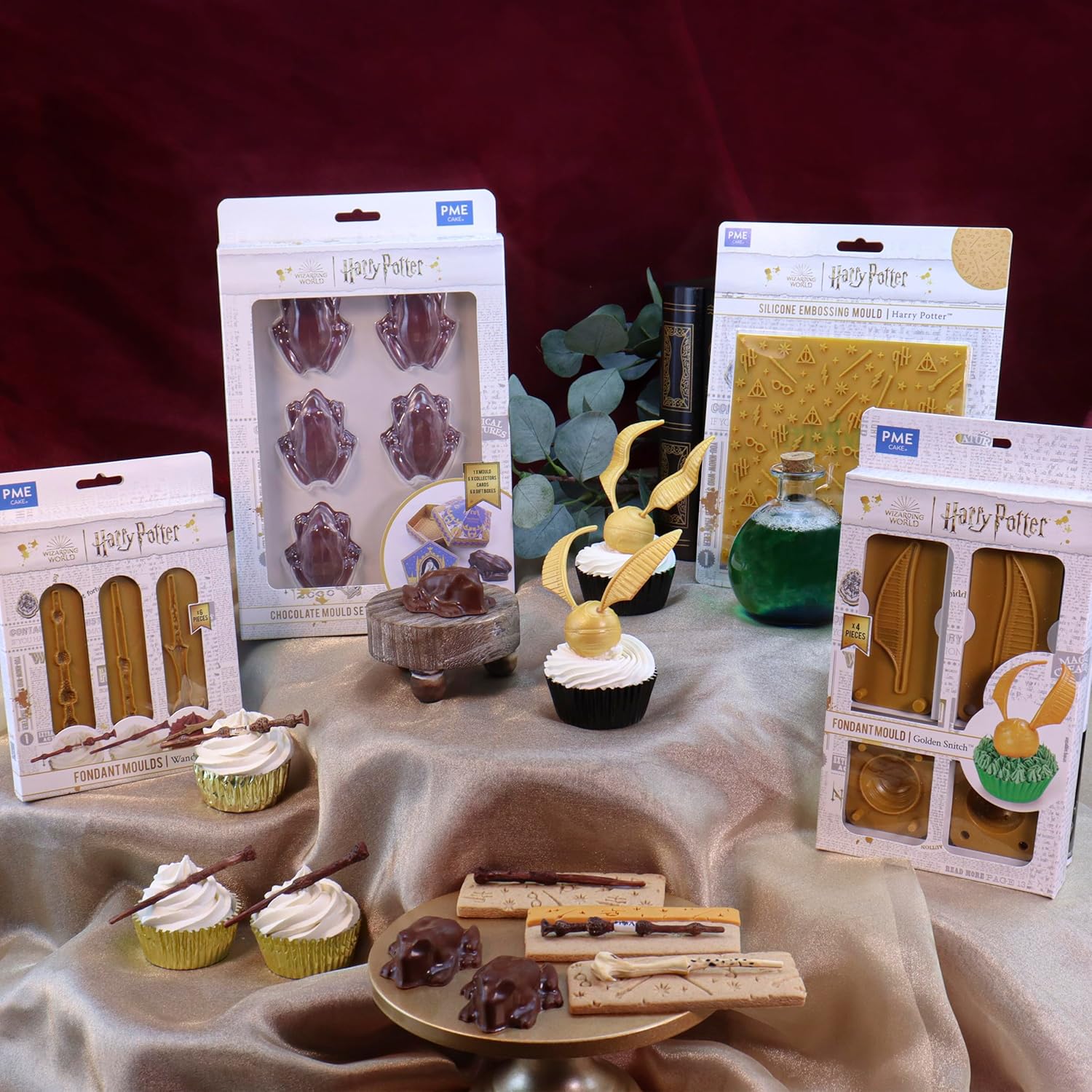 PME Harry Potter Chocolate Mould Set, Honeyduke's Frogs with Foldable Boxes & Collector's Cards