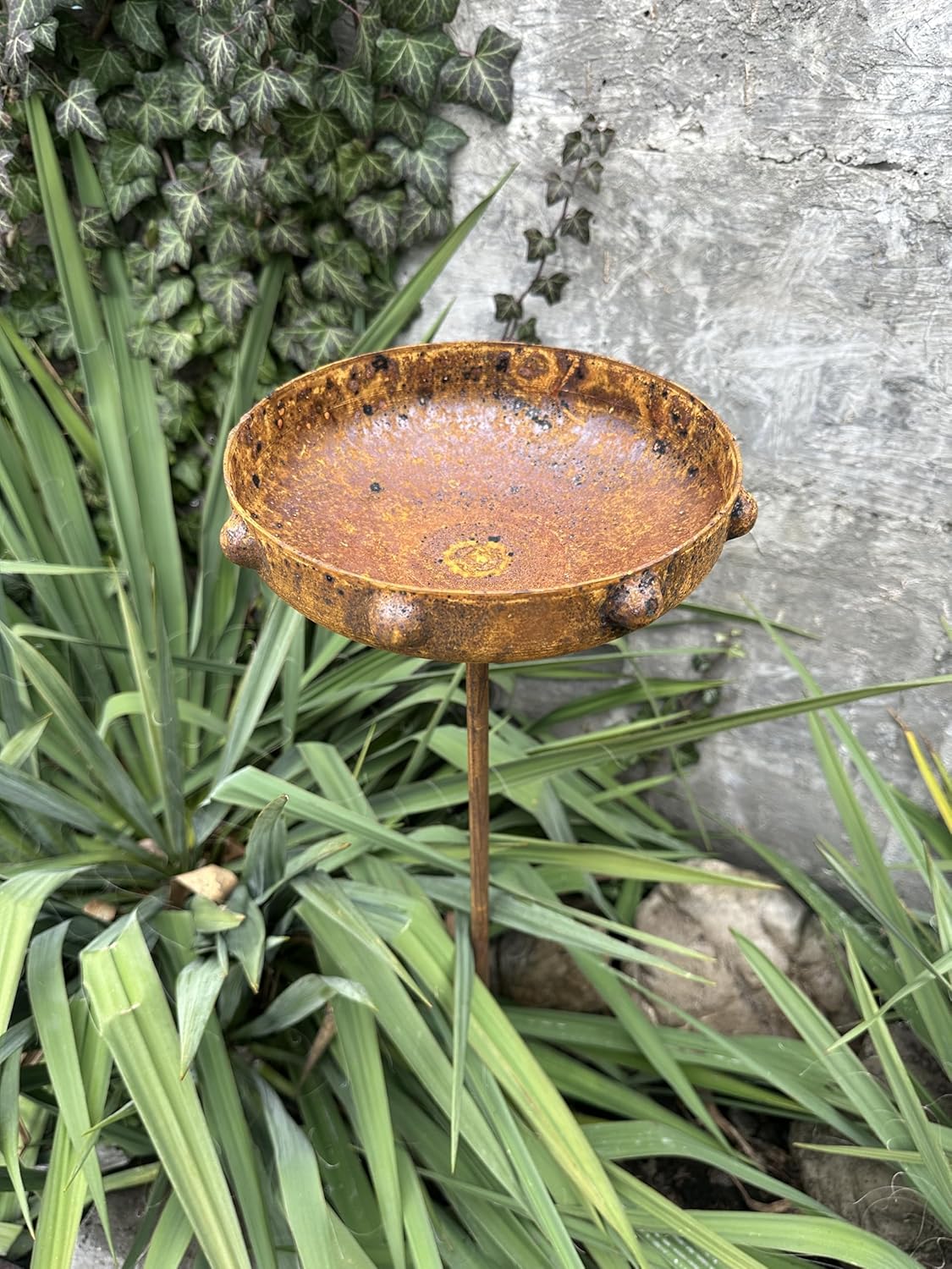8” Rain Catcher Bird Bath, Outdoor Garden Decor, Rusty Flower Garden Stakes, Yard Art, Rustic Metal Bowl for Birds and Pollinators
