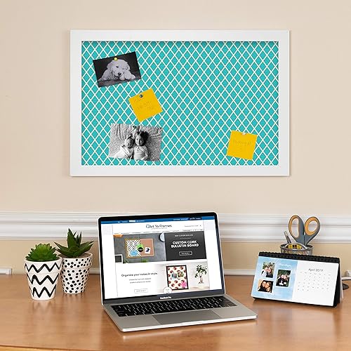 Miniatura 3 de PinPix Tablero de anuncios de corcho de 24 x 18 pulgadas. Este tablero decorativo enmarcado viene con diseño de diamante azul neón y un marco blanco