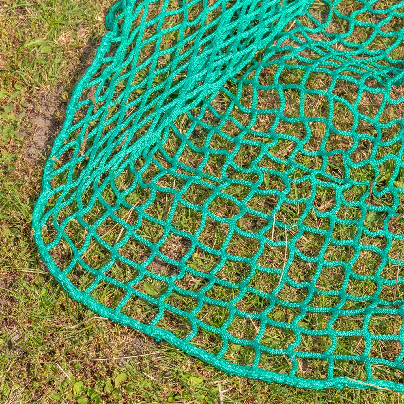 VOSS.farming Heu-Rundballen Futtersparnetz, rund Ø 3,50m, Maschenweite 4,5x4,5cm, für Heuballen, Rundballen