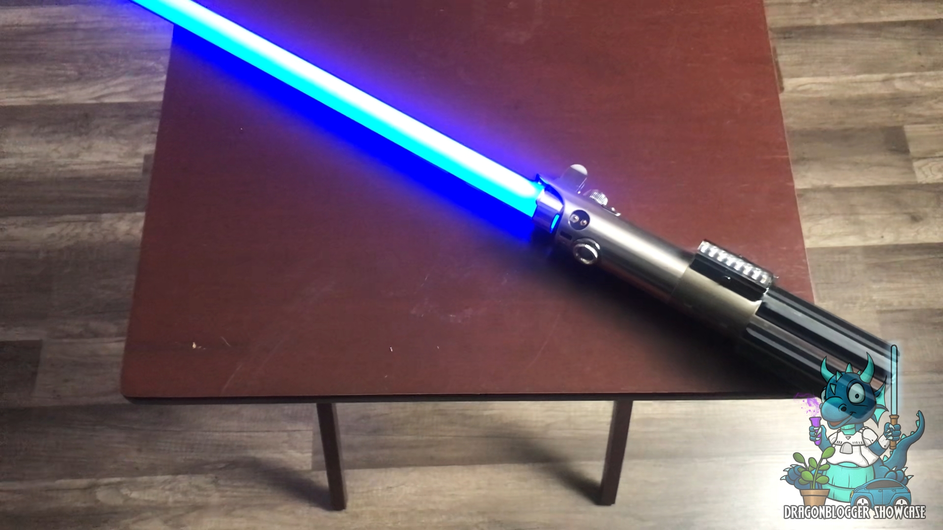Watch Showcasing Anakin Skywalker Force FX Lightsaber on Amazon Live